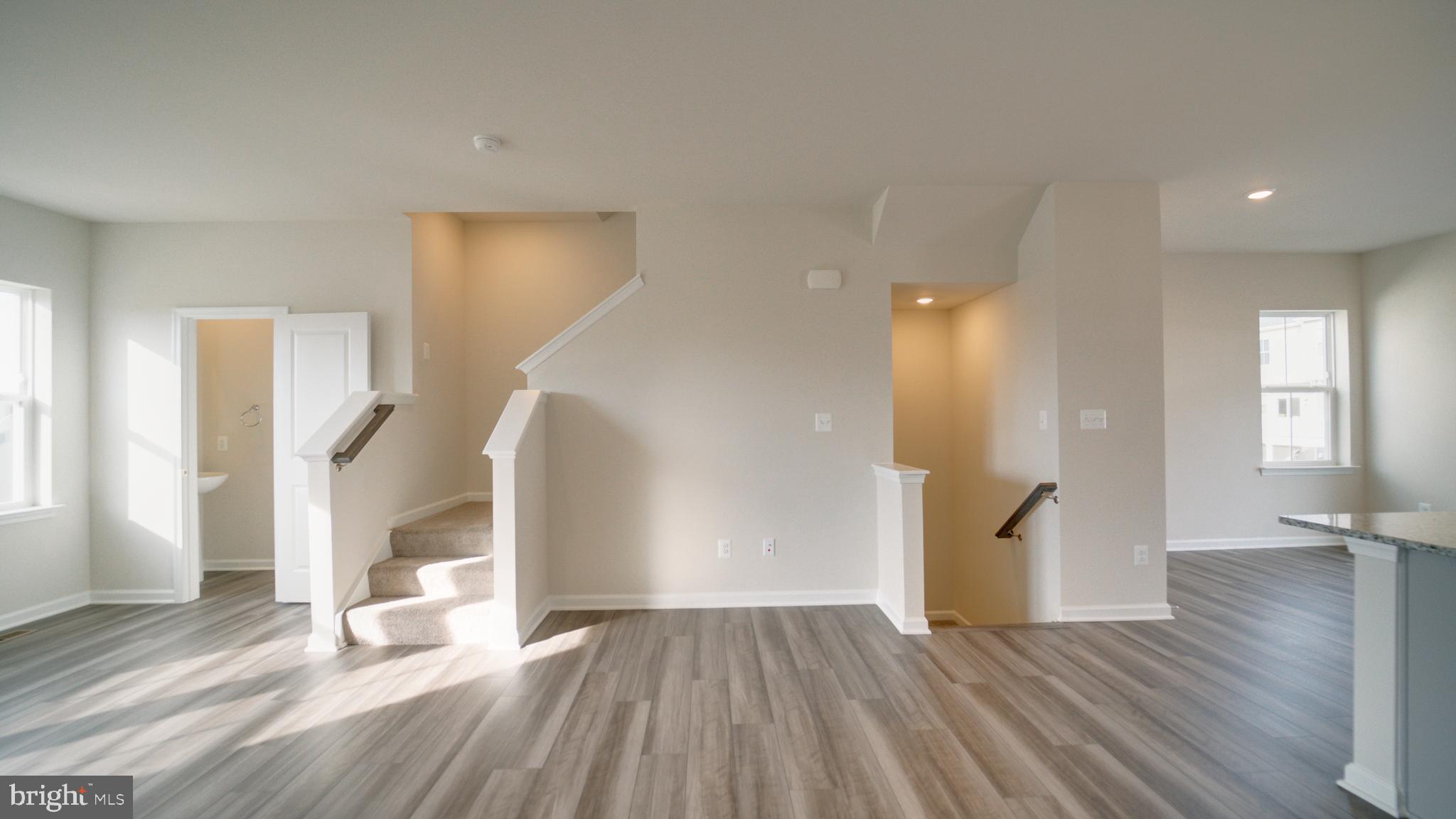 RED CLOVER MEADOWS - Residential Lease