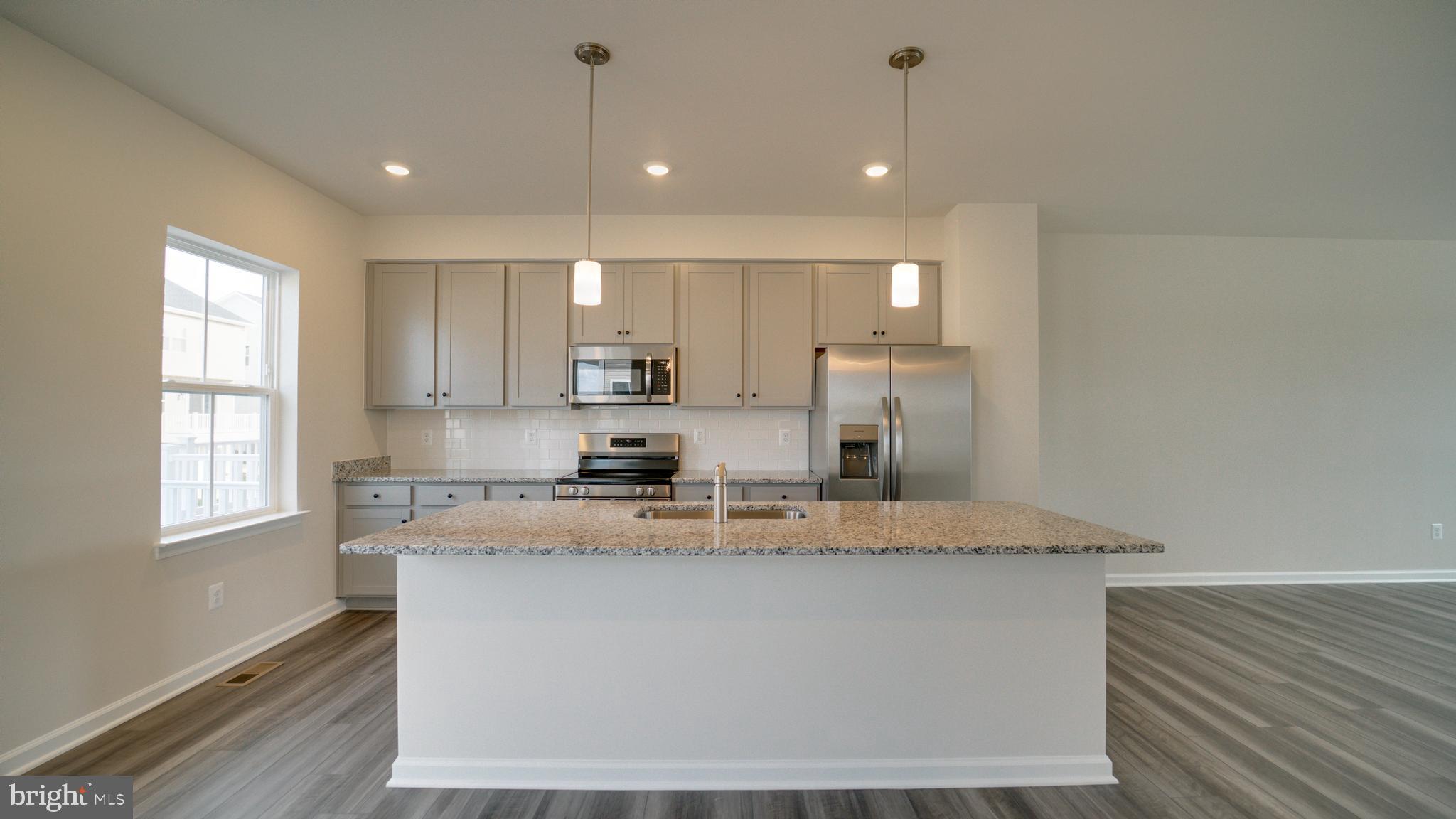 RED CLOVER MEADOWS - Residential Lease