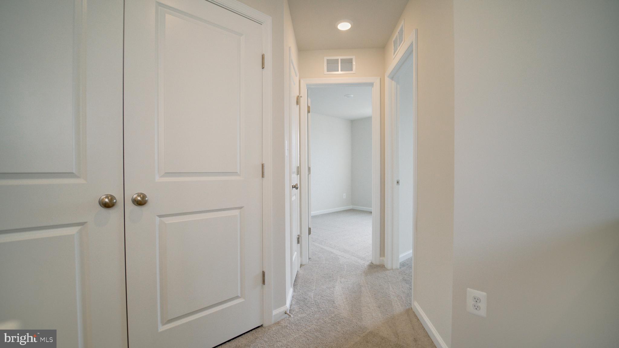 RED CLOVER MEADOWS - Residential Lease