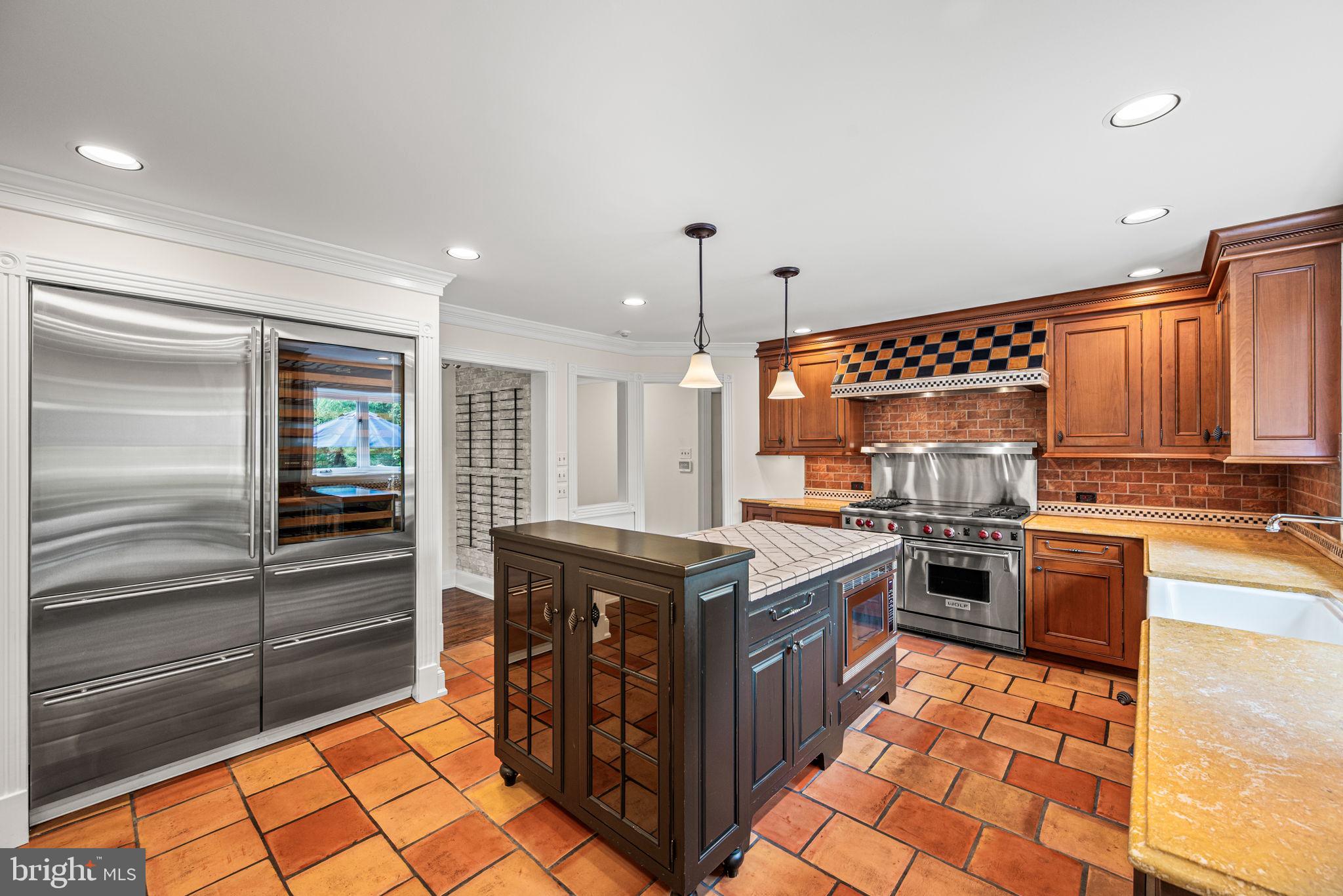 BRYN MAWR - Residential