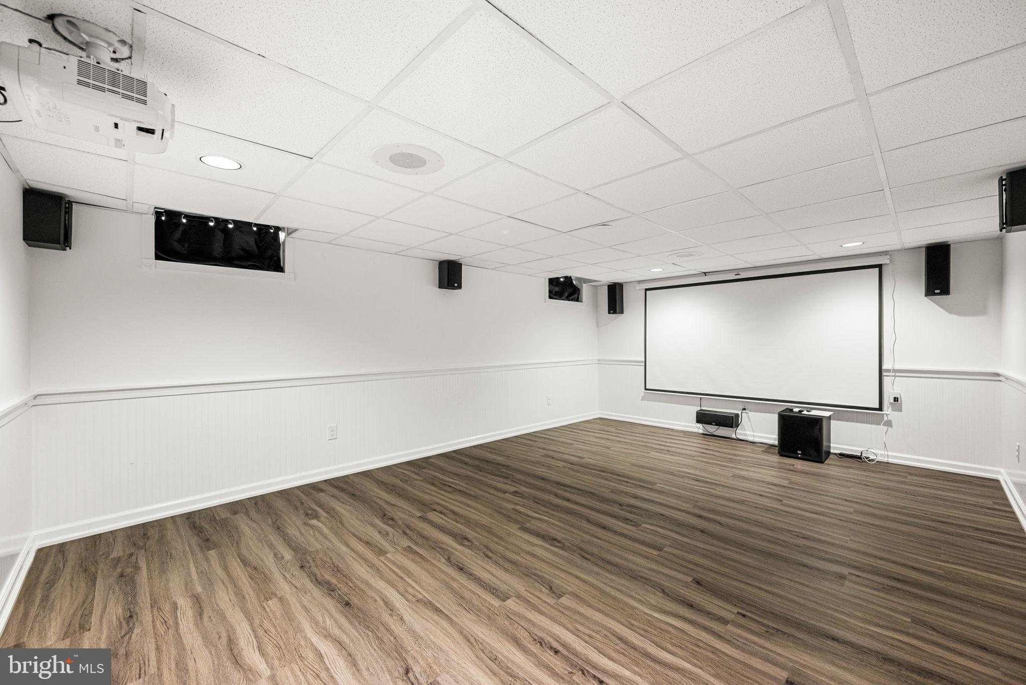 BRYN MAWR - Residential