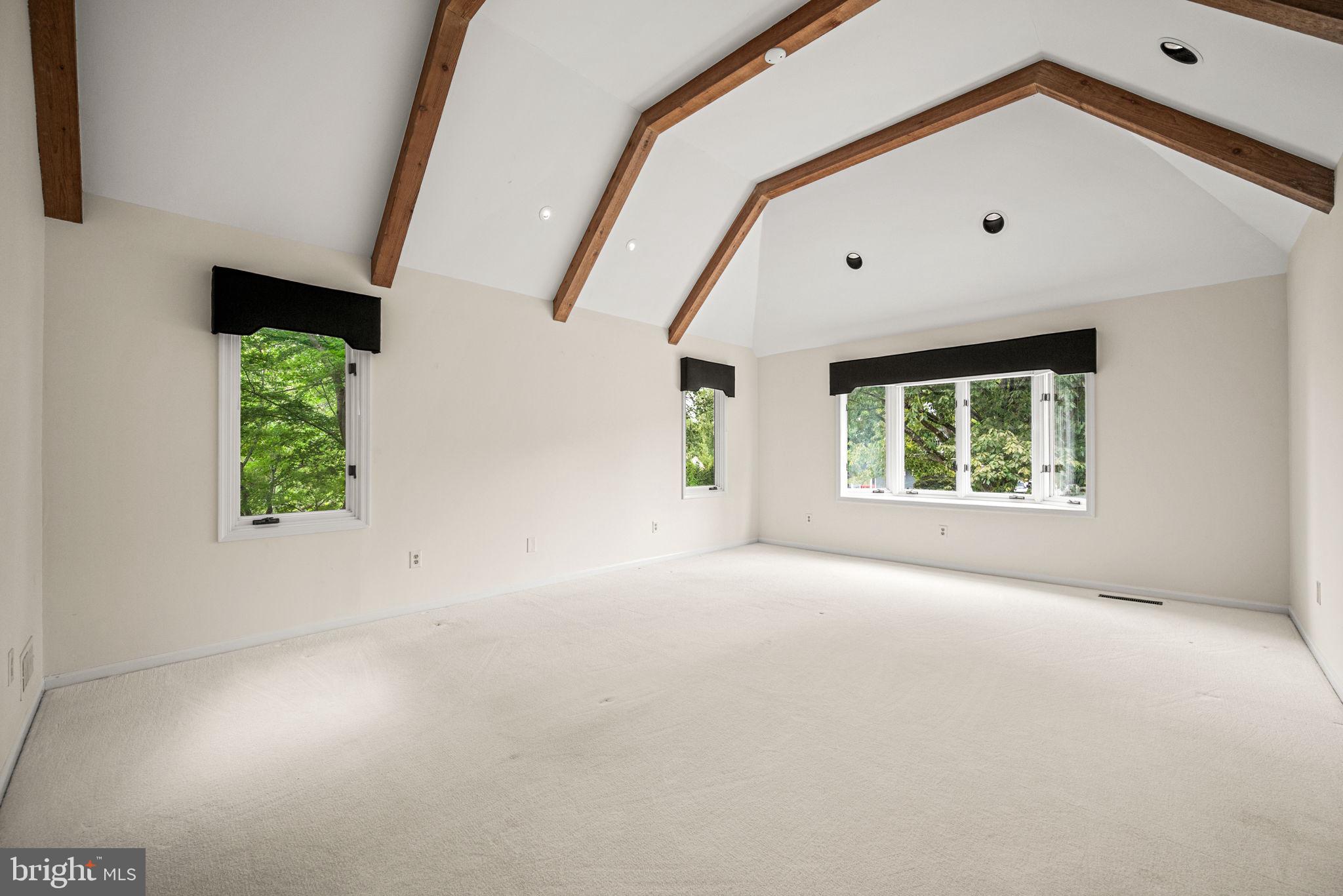 BRYN MAWR - Residential