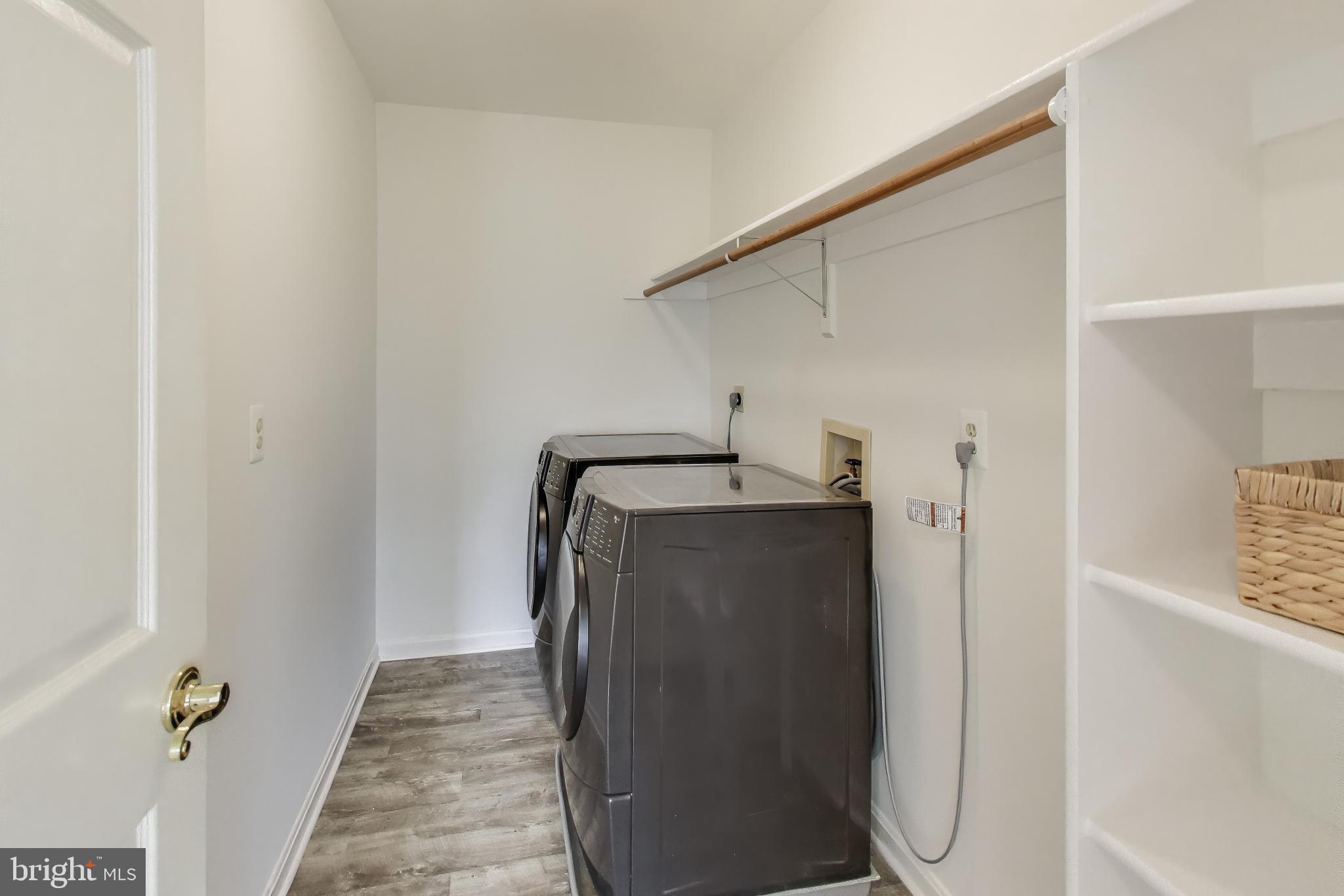 VILLAGES OF PURCELLVILLE - Residential