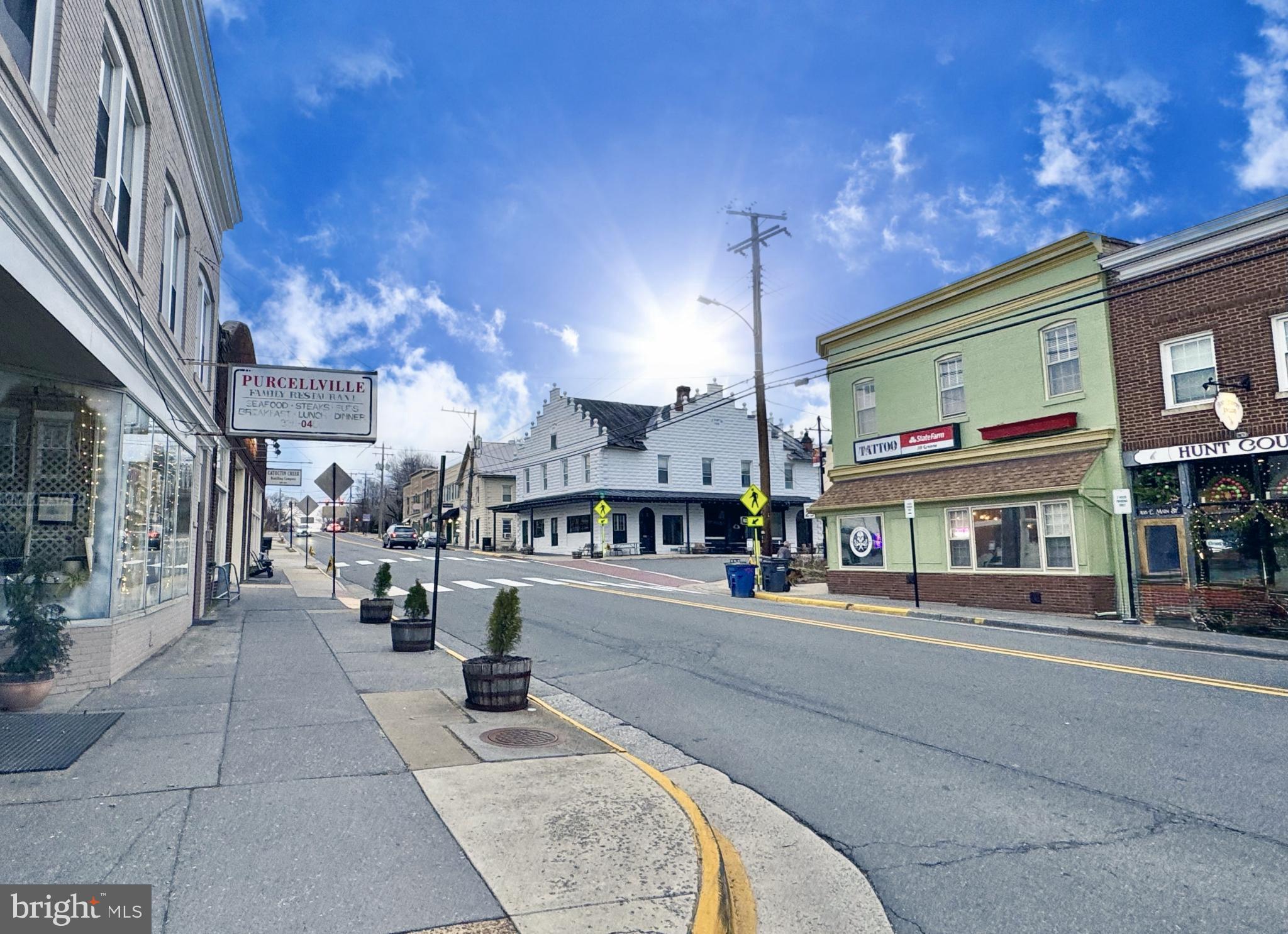 VILLAGES OF PURCELLVILLE - Residential