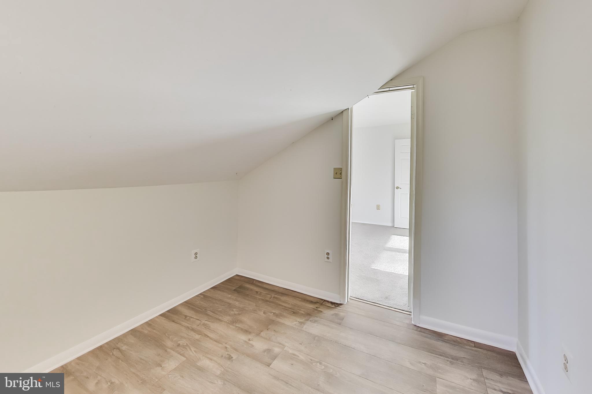 VILLAGES OF PURCELLVILLE - Residential