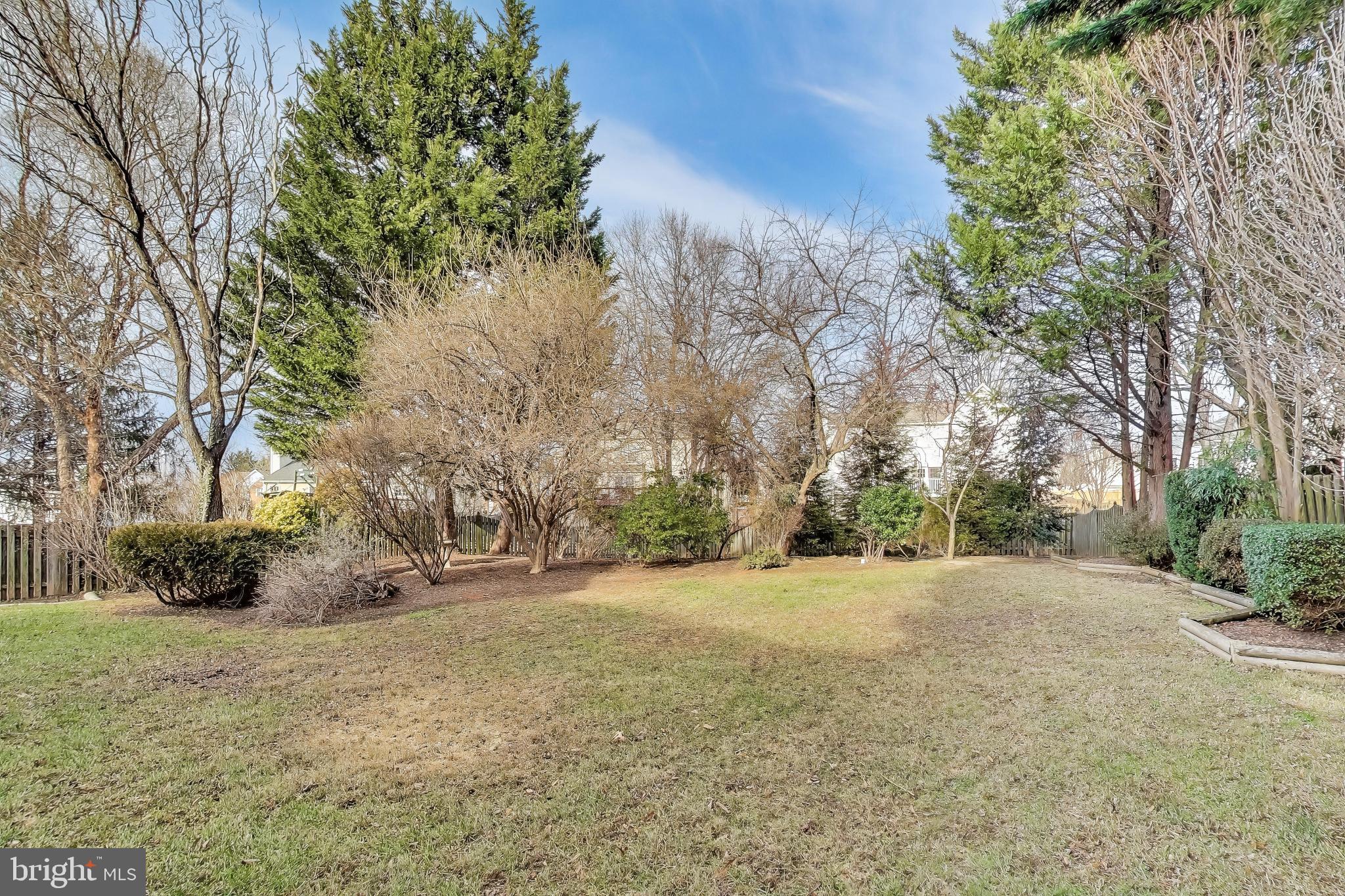 VILLAGES OF PURCELLVILLE - Residential