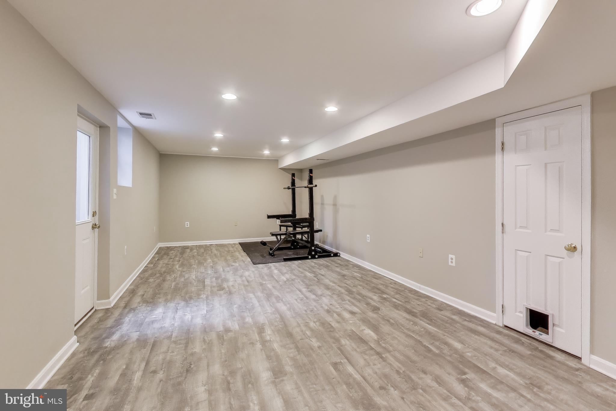 VILLAGES OF PURCELLVILLE - Residential