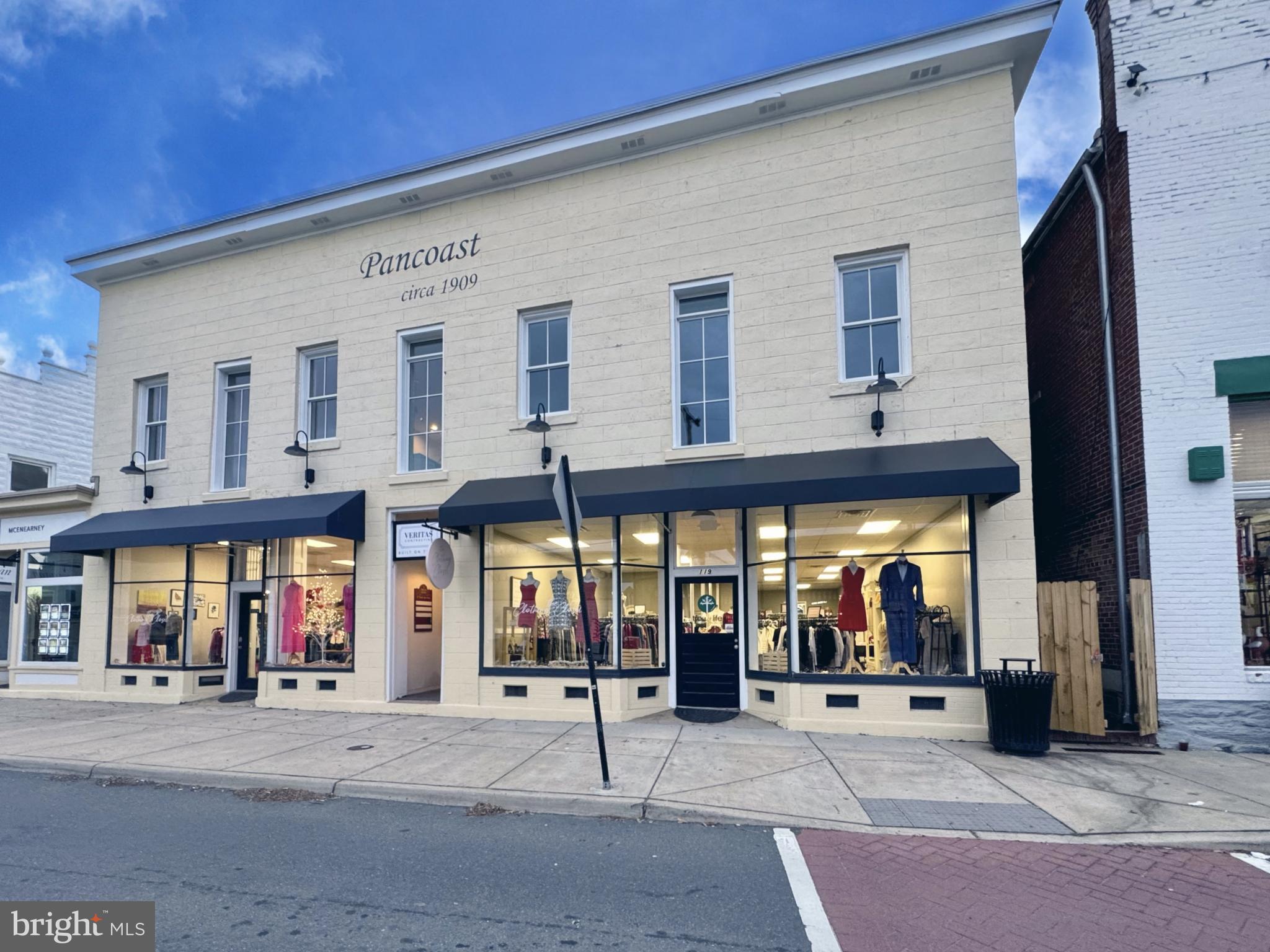 VILLAGES OF PURCELLVILLE - Residential