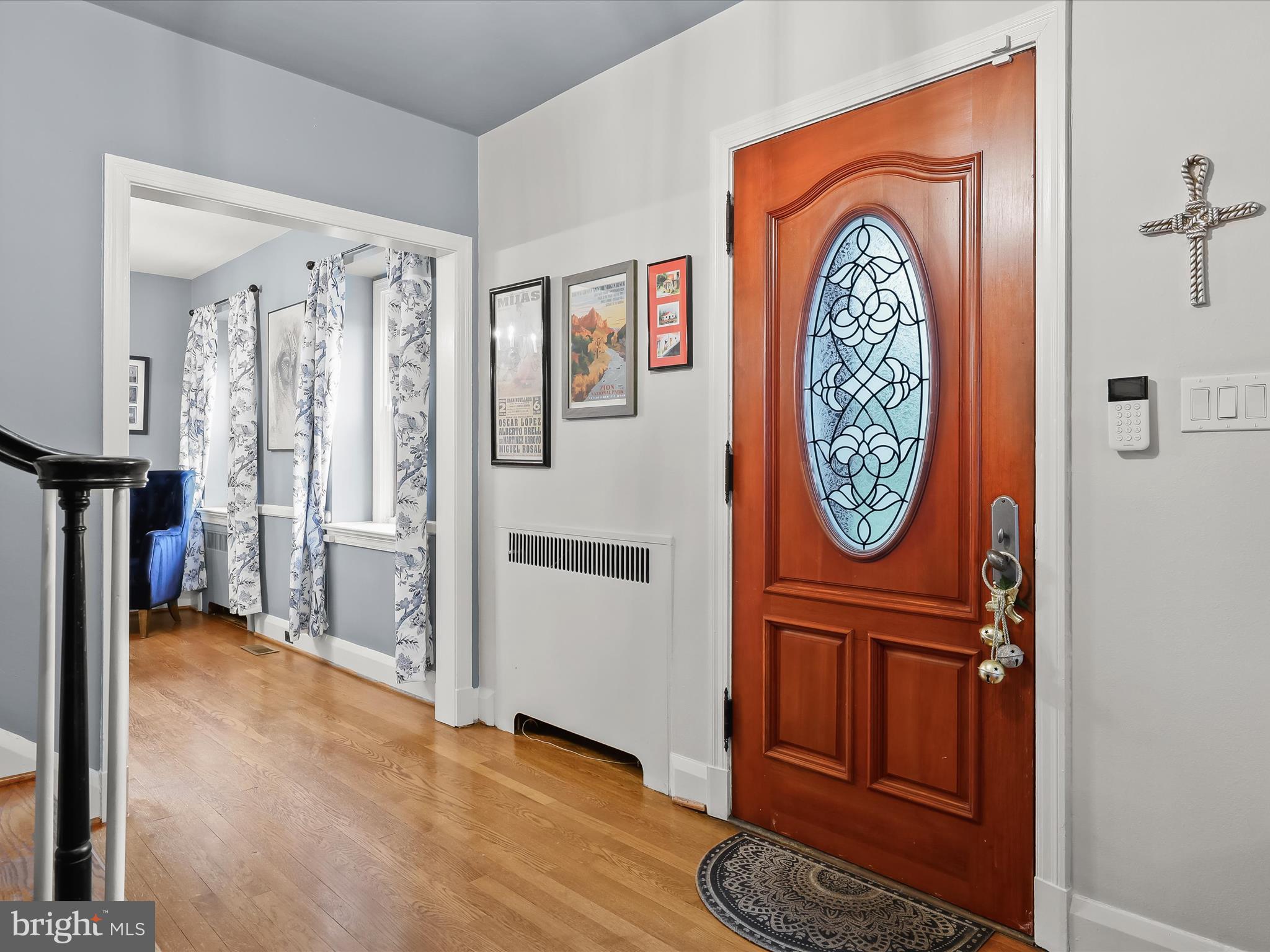114 MONTROSE AVENUE