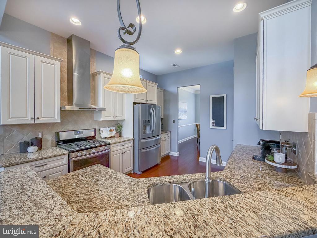 REGENCY AT YARDLEY - Residential