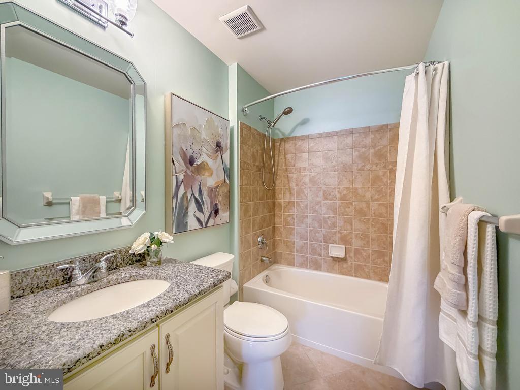 REGENCY AT YARDLEY - Residential