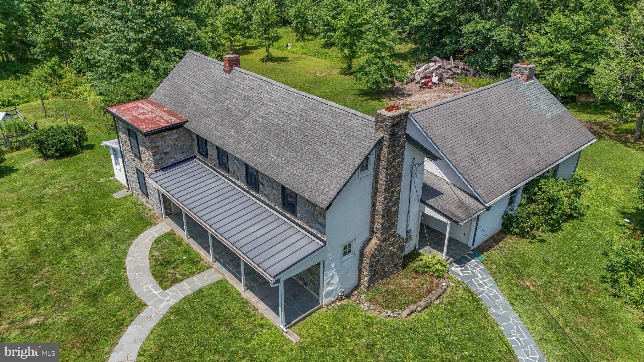1350 OLD PLAINS ROAD