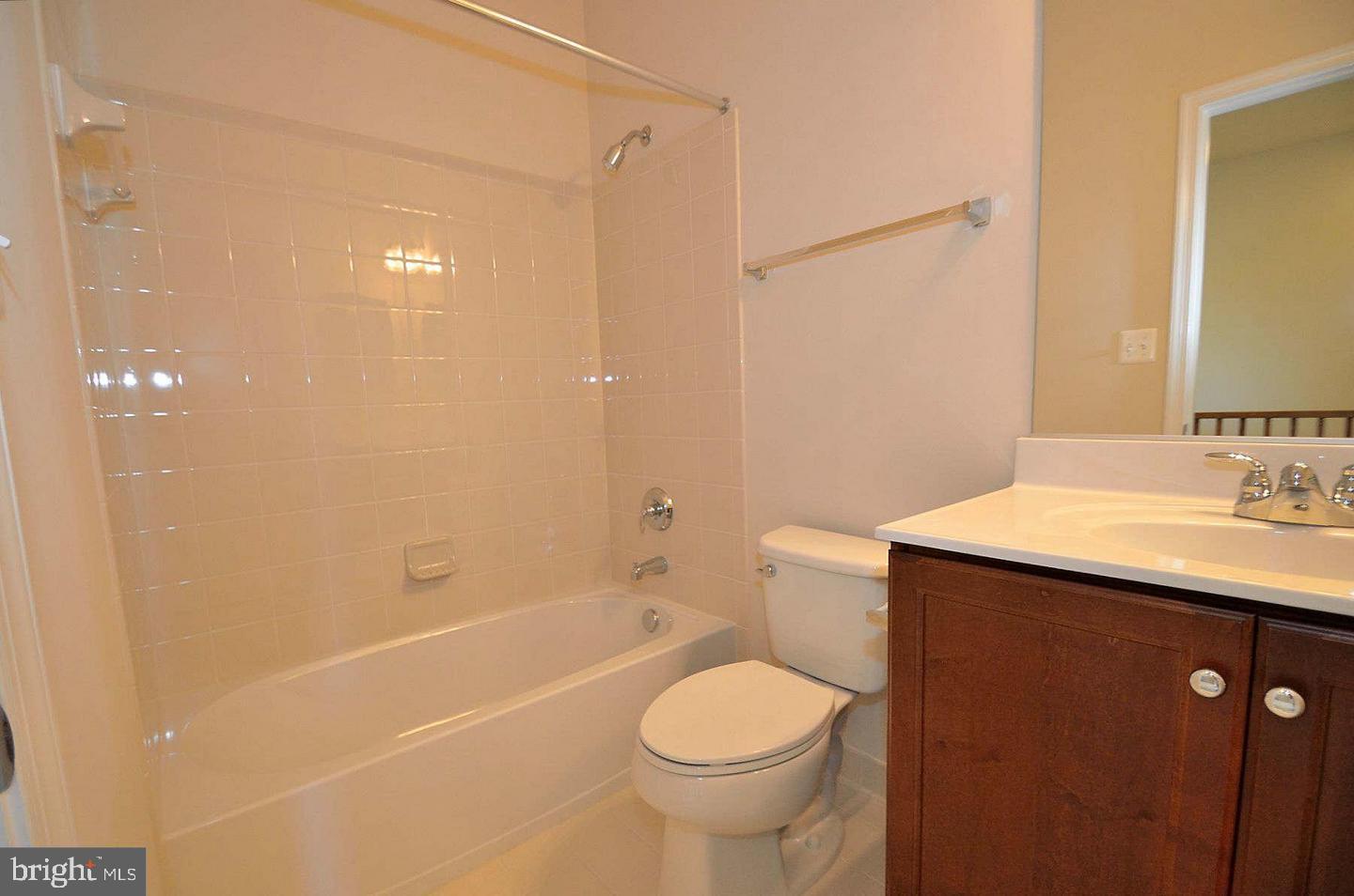 BRAMBLETON TOWN CENTER - Residential Lease