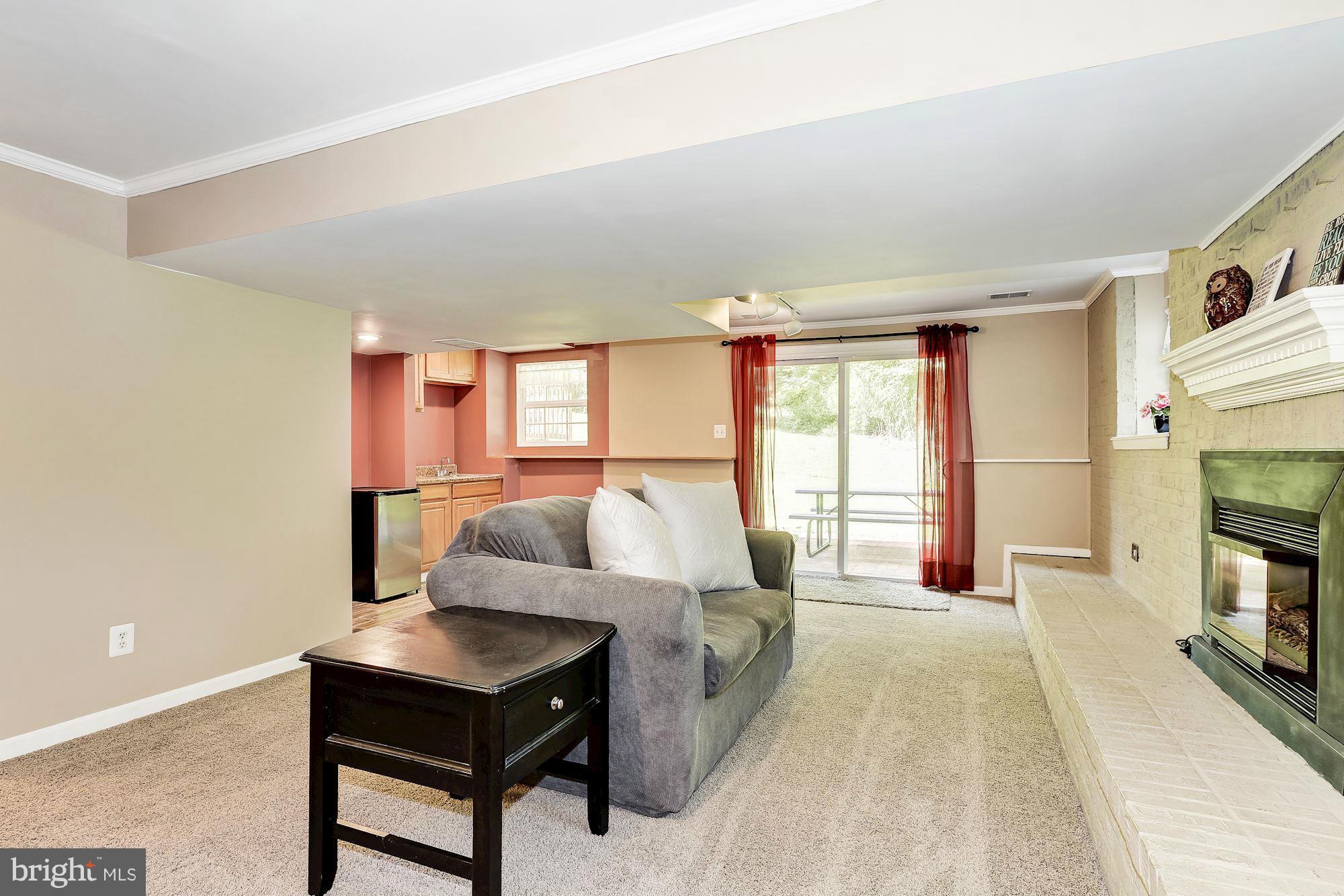 LONGFELLOW - Residential