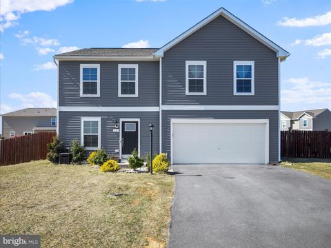 16 MUSCOVOY DRIVE BUNKER HILL WV 25413