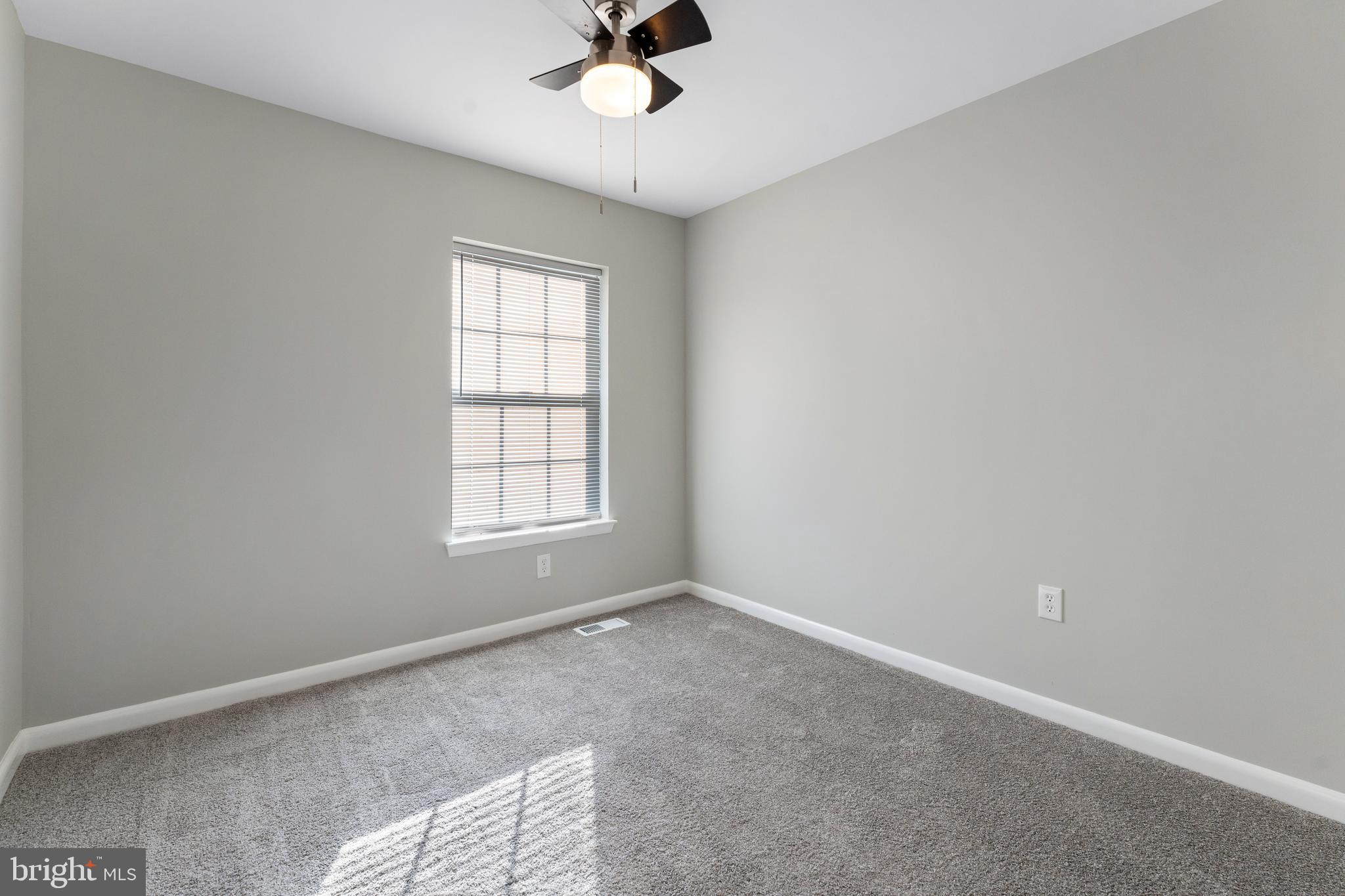 REGENCY TOWNS - Residential