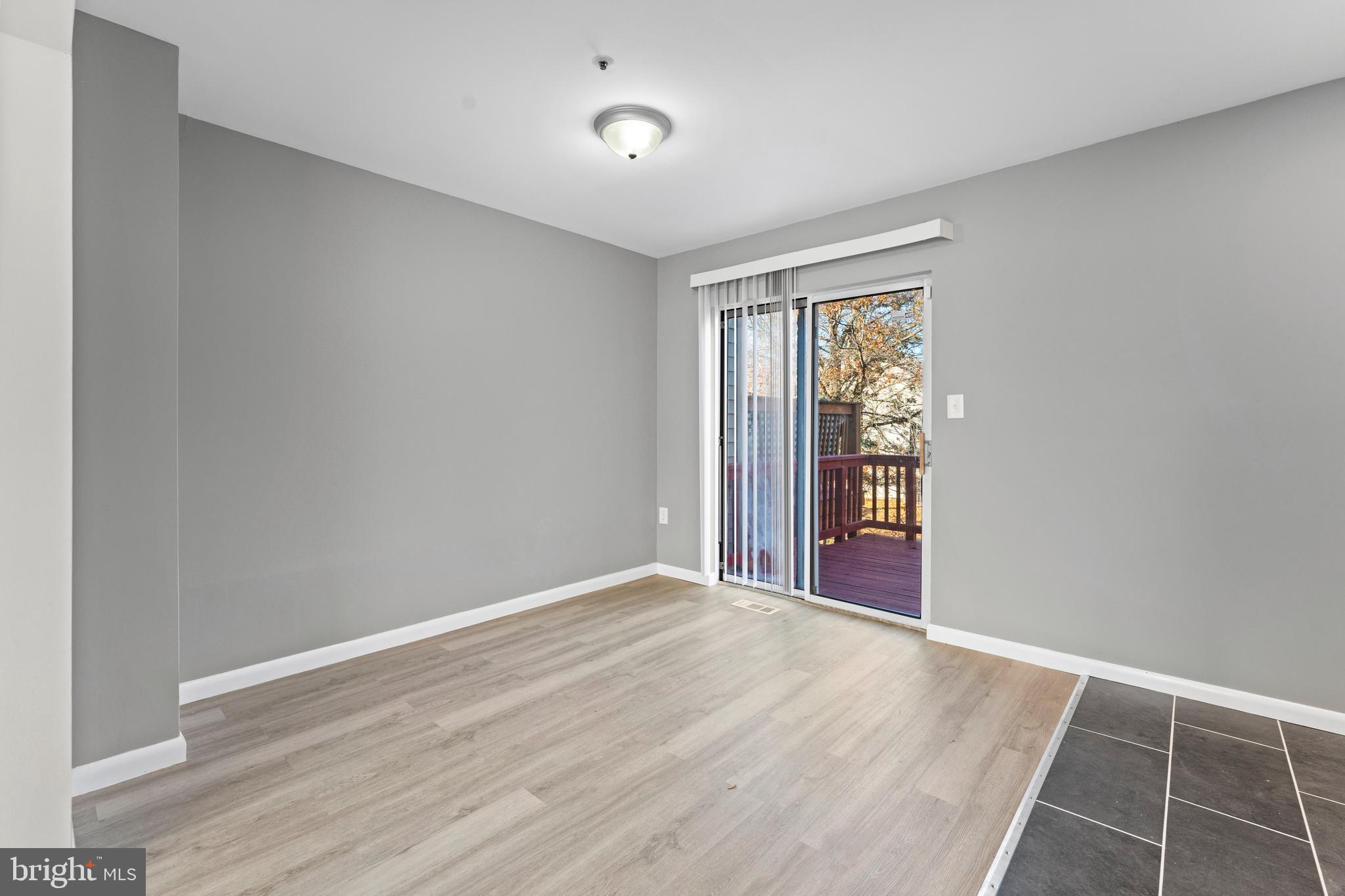 REGENCY TOWNS - Residential