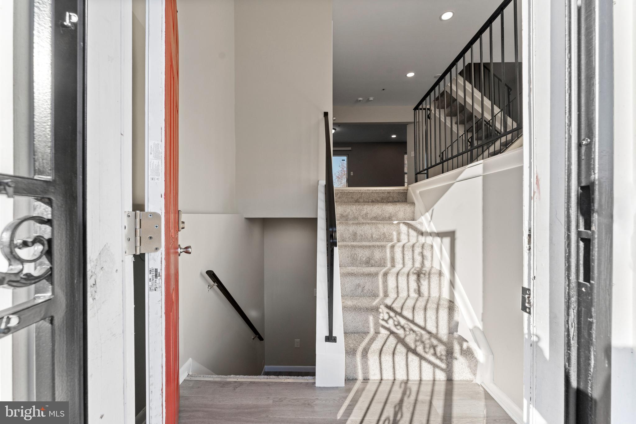 REGENCY TOWNS - Residential