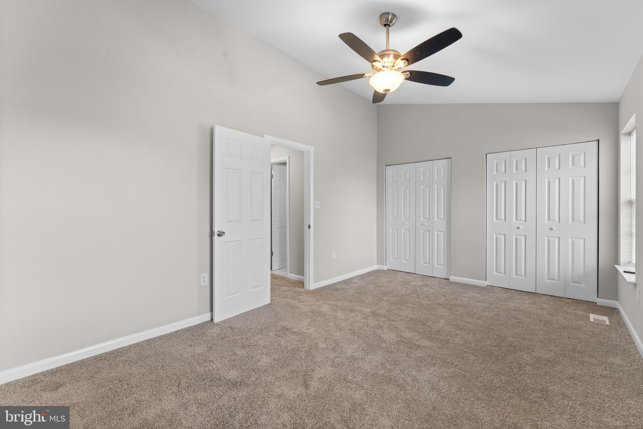 REGENCY TOWNS - Residential