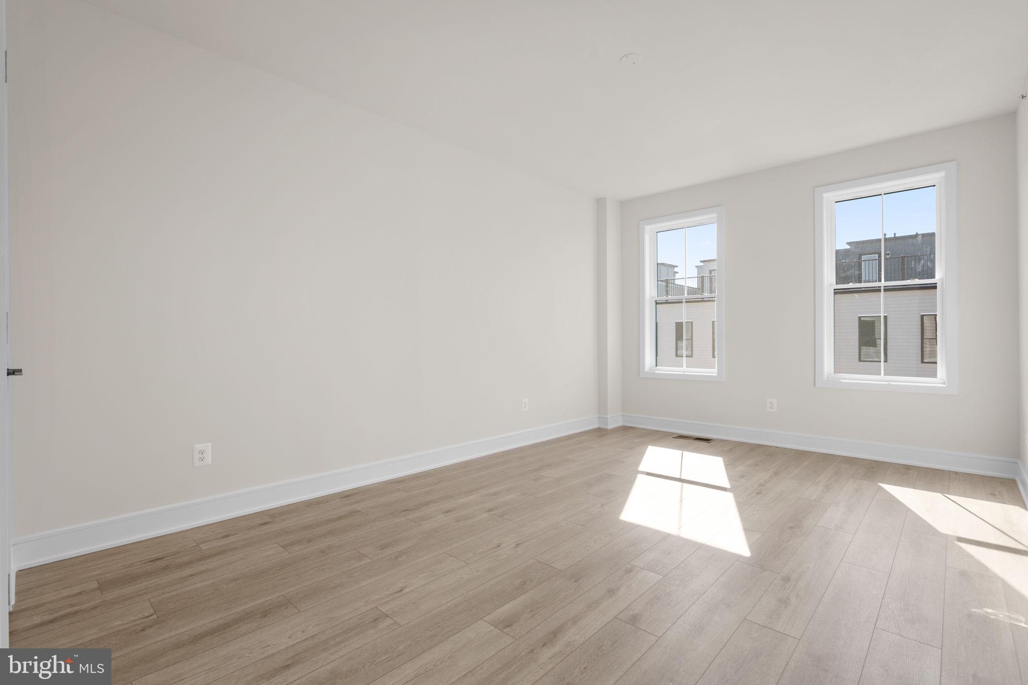 DEMOTT & SILVER - Residential