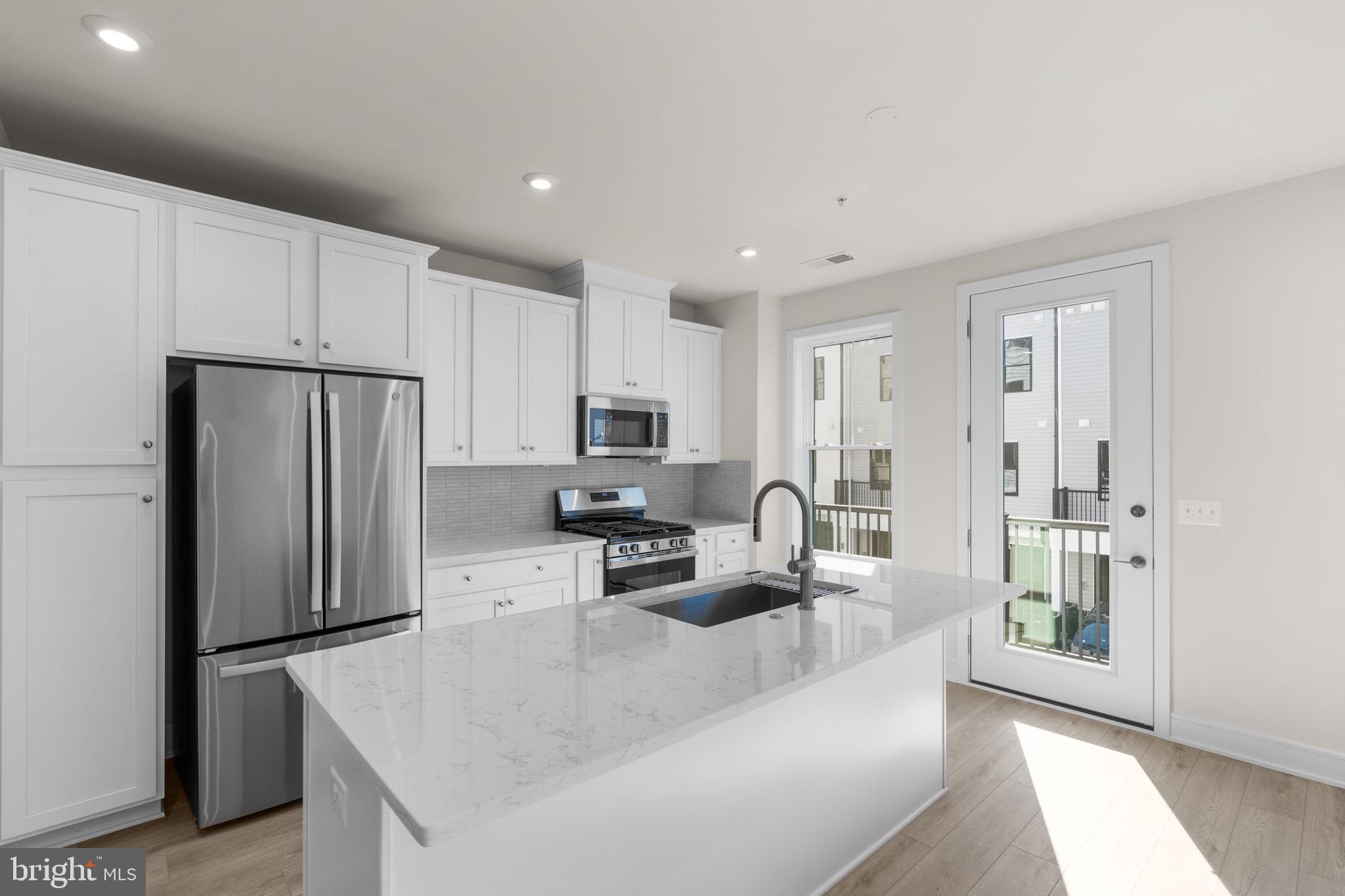 DEMOTT & SILVER - Residential