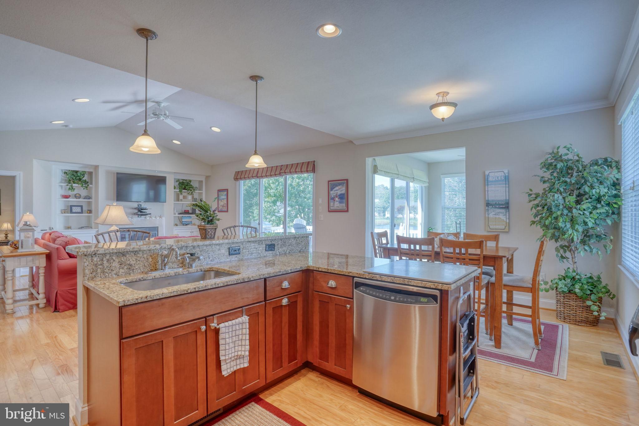 REFUGE AT DIRICKSON CREEK - Residential