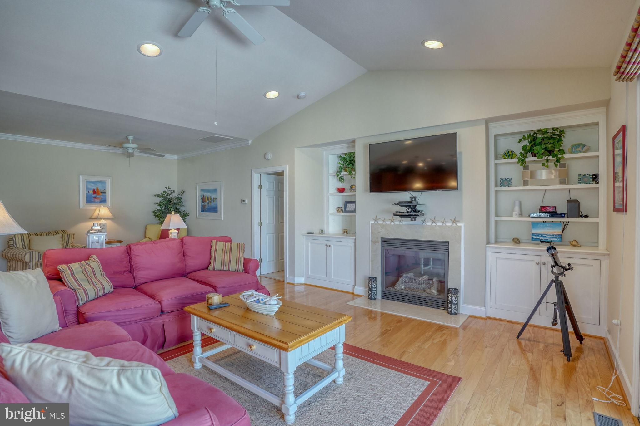 REFUGE AT DIRICKSON CREEK - Residential