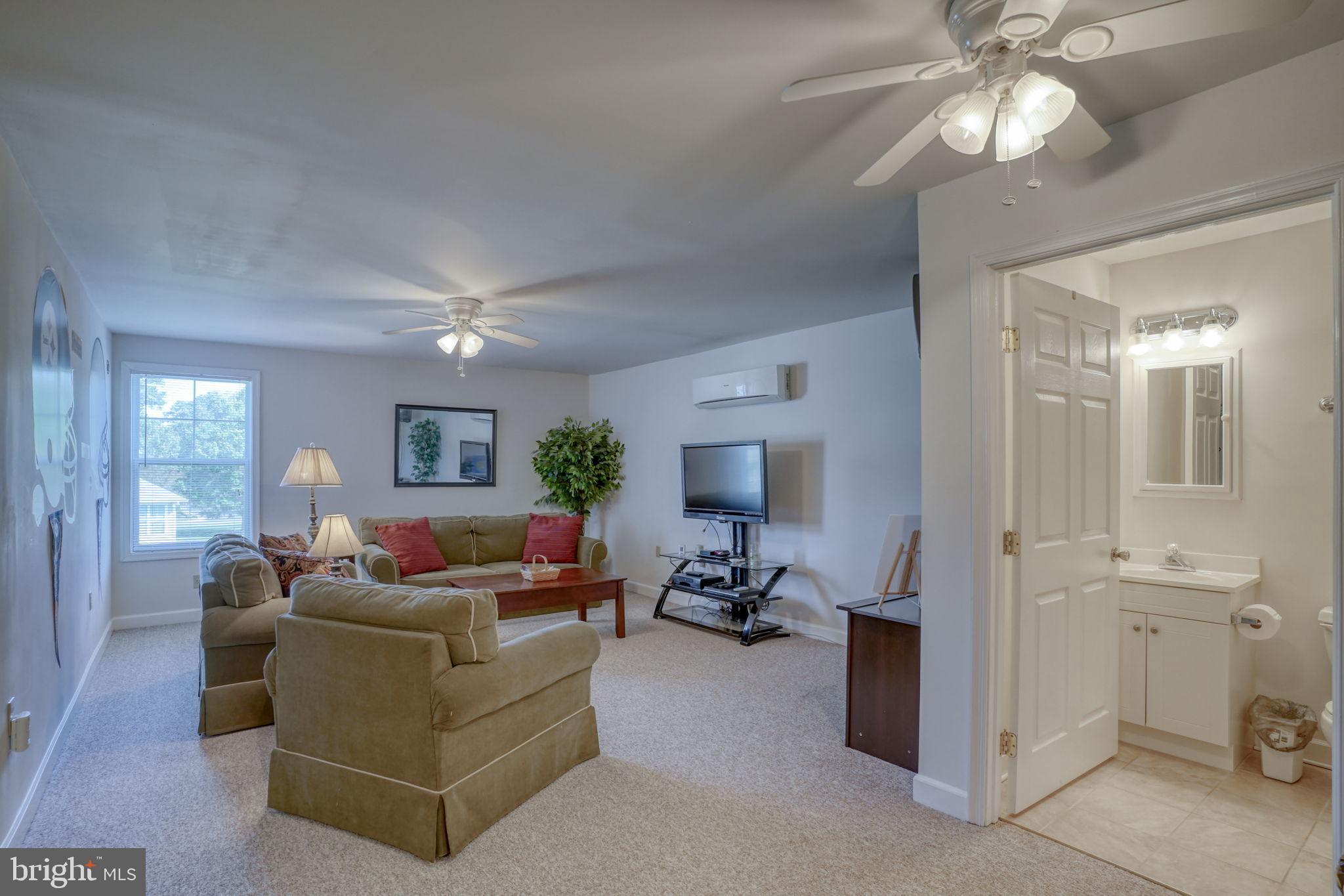 REFUGE AT DIRICKSON CREEK - Residential