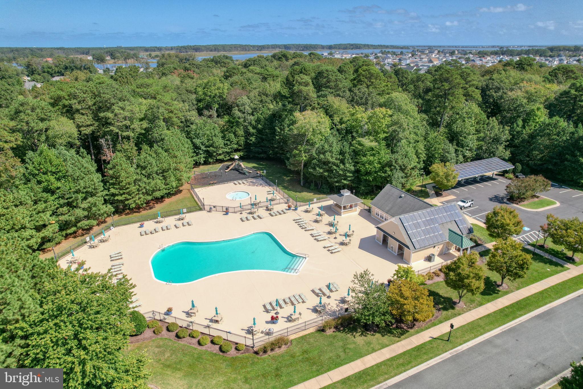 REFUGE AT DIRICKSON CREEK - Residential