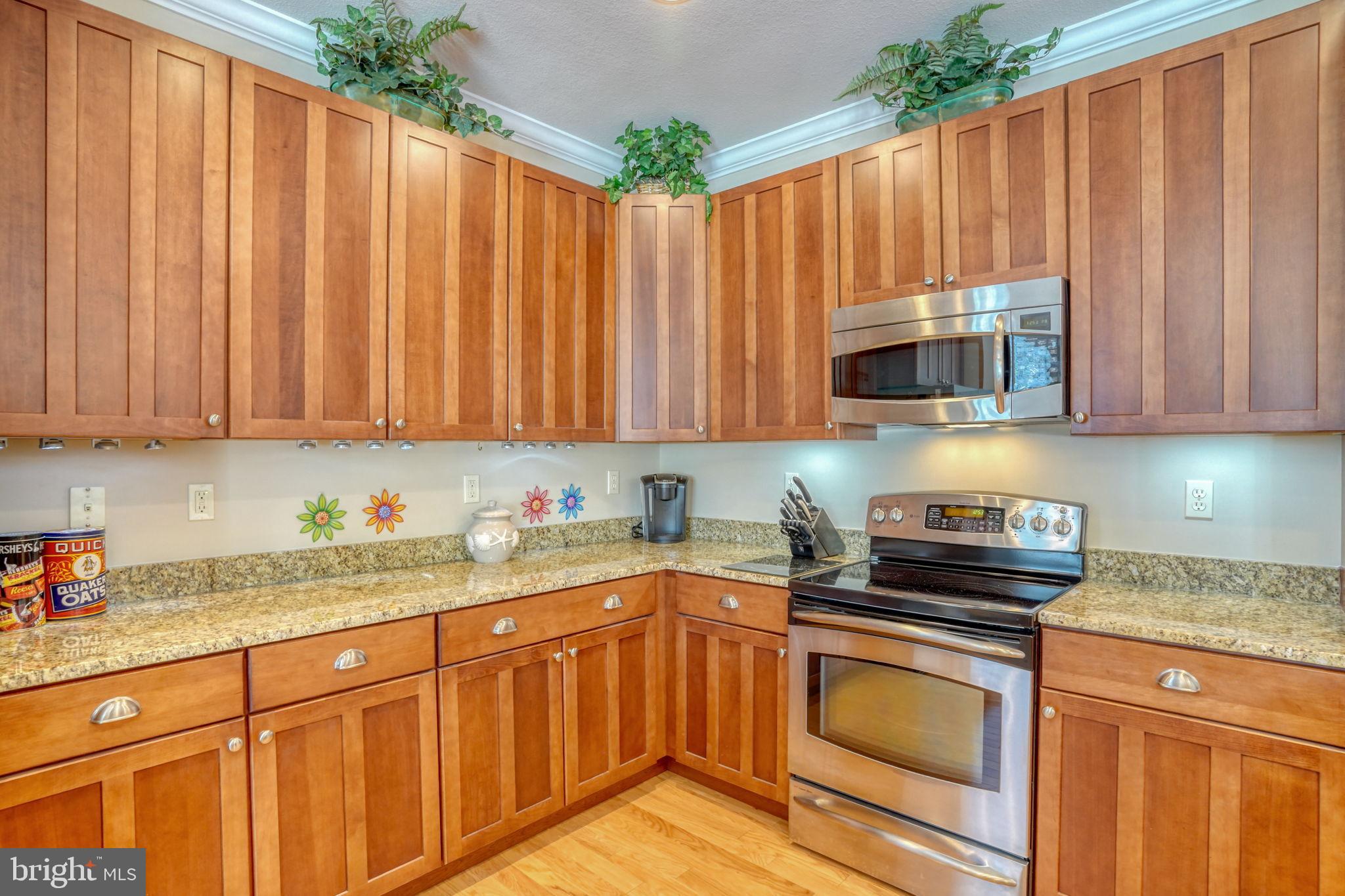 REFUGE AT DIRICKSON CREEK - Residential