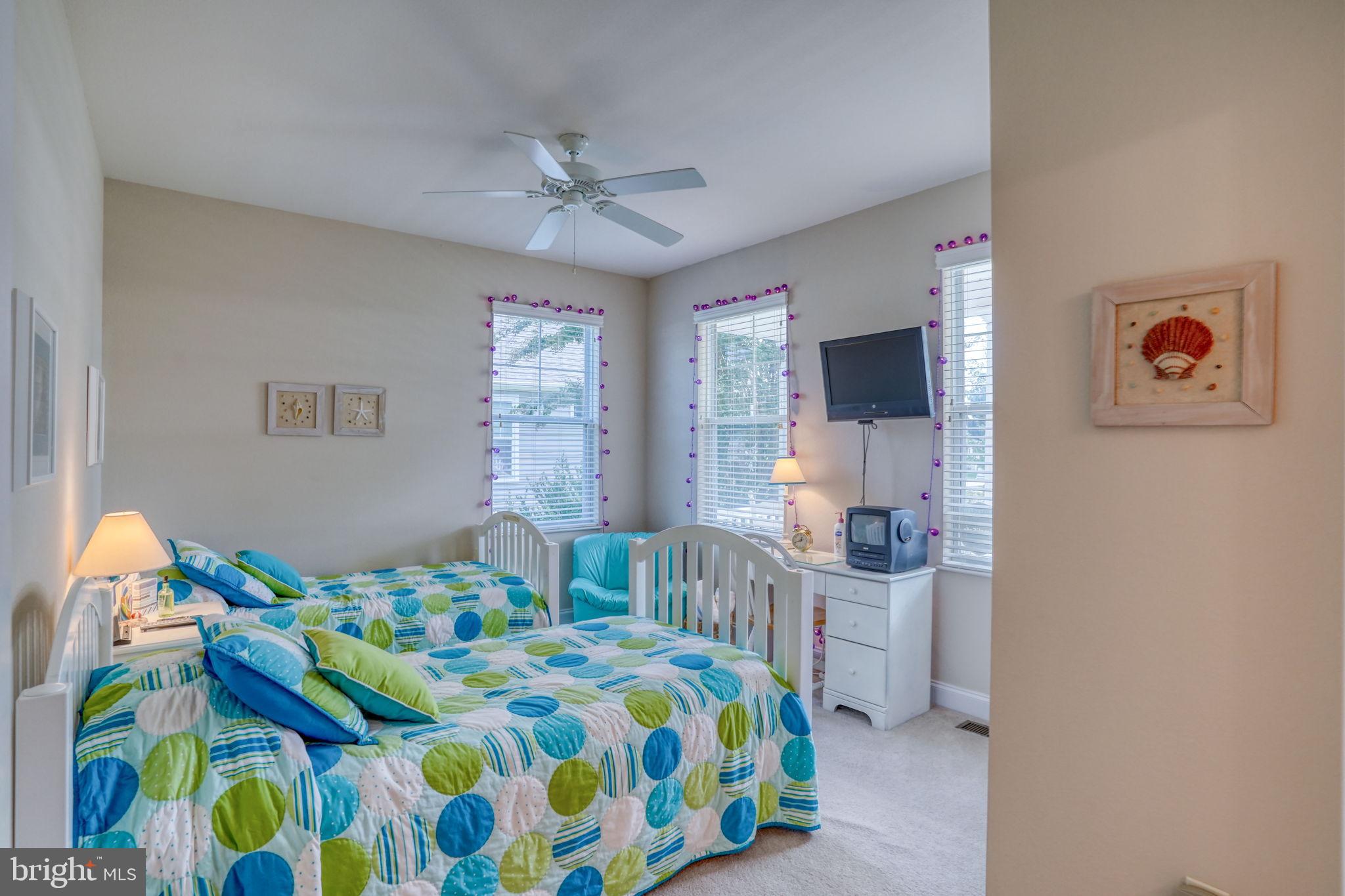 REFUGE AT DIRICKSON CREEK - Residential