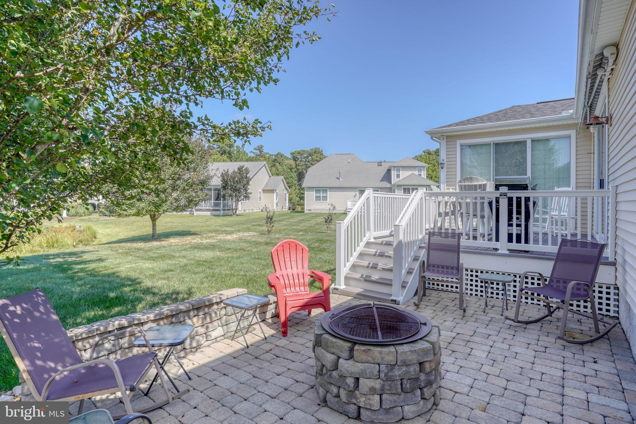 REFUGE AT DIRICKSON CREEK - Residential