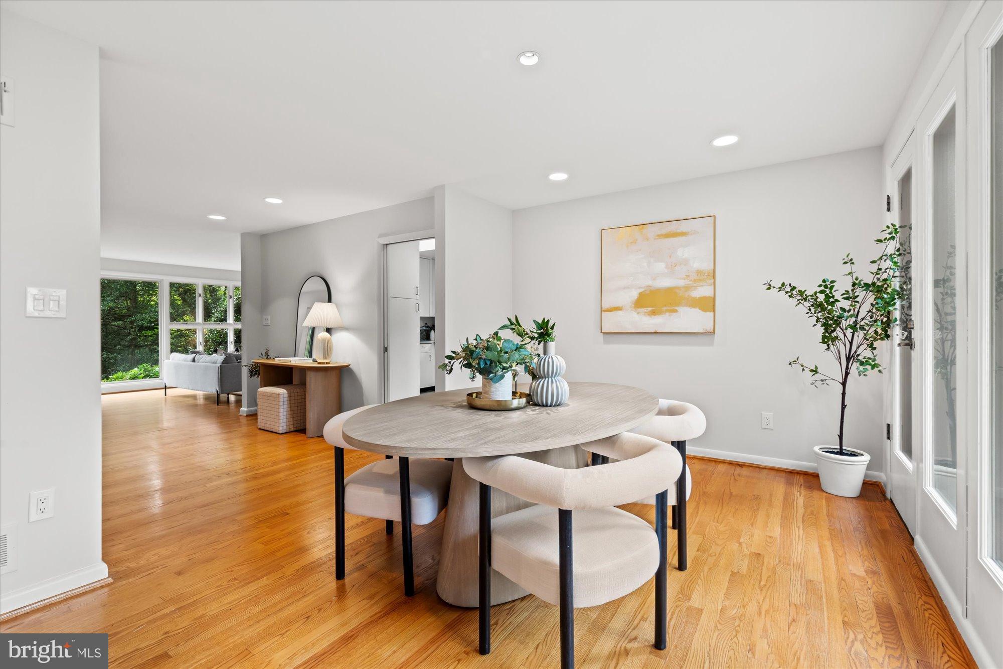 SOMERSET HEIGHTS - Residential