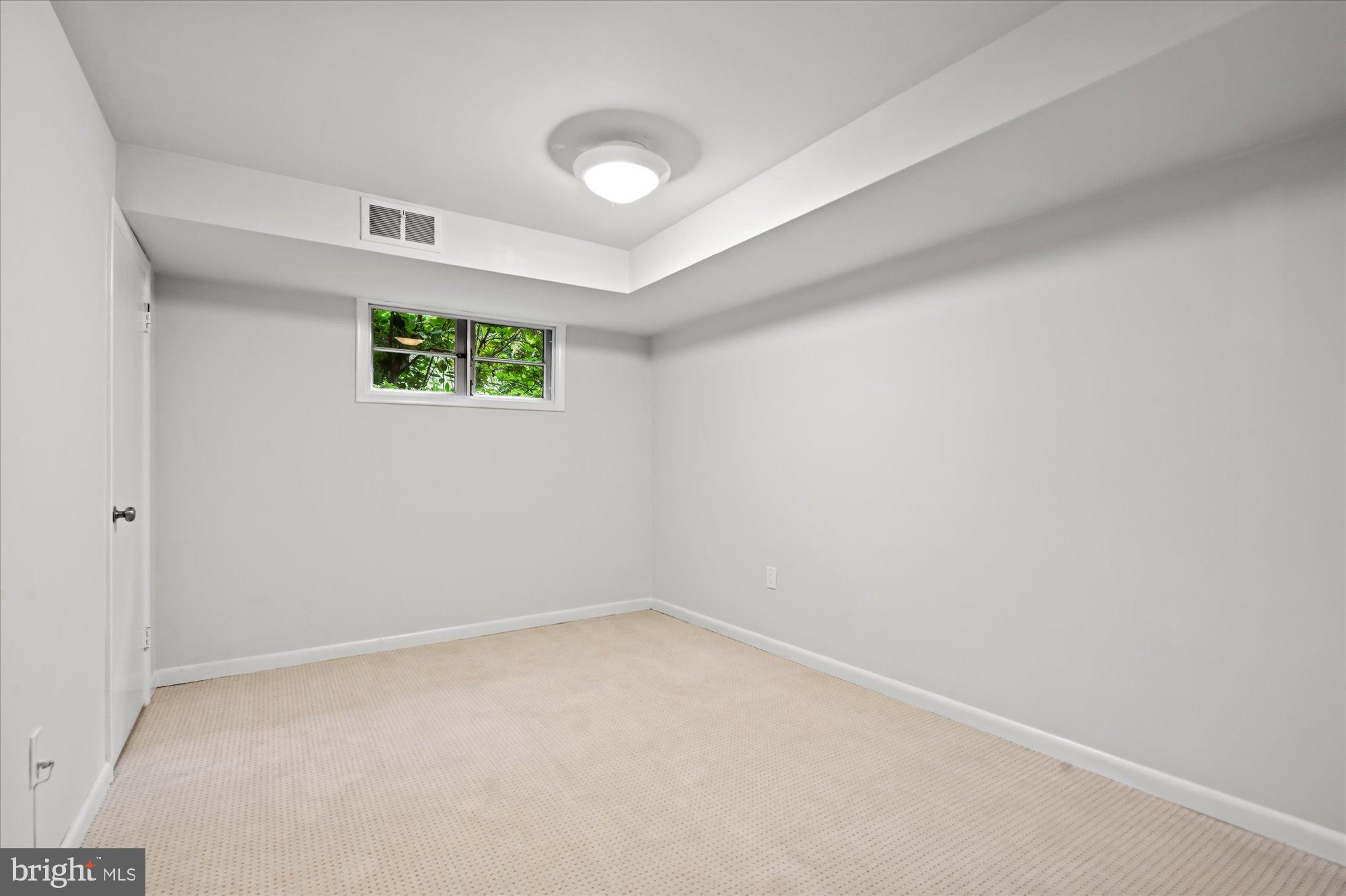 SOMERSET HEIGHTS - Residential