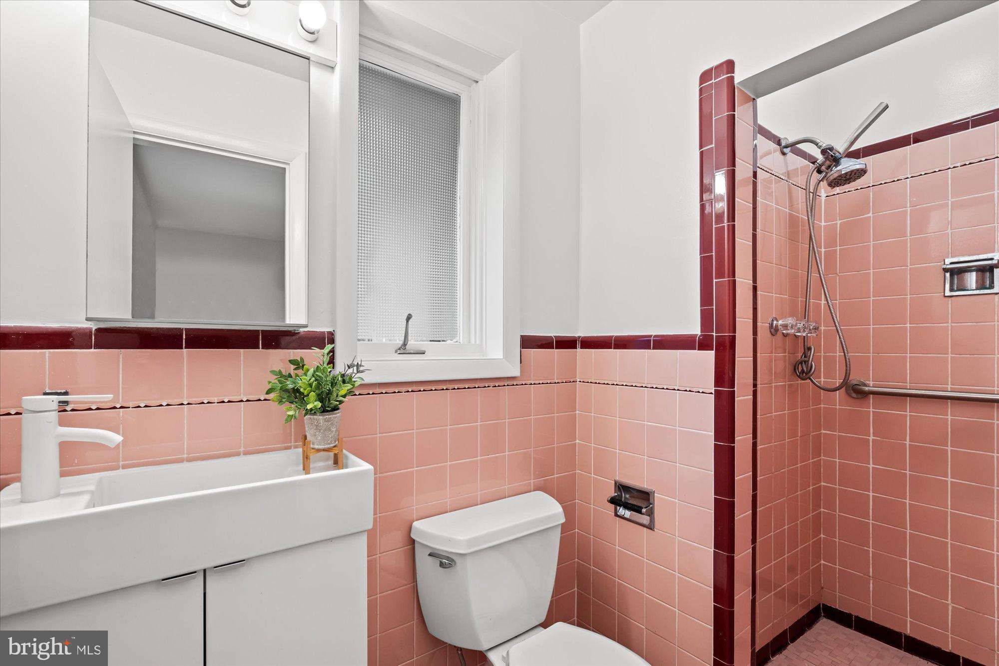 SOMERSET HEIGHTS - Residential