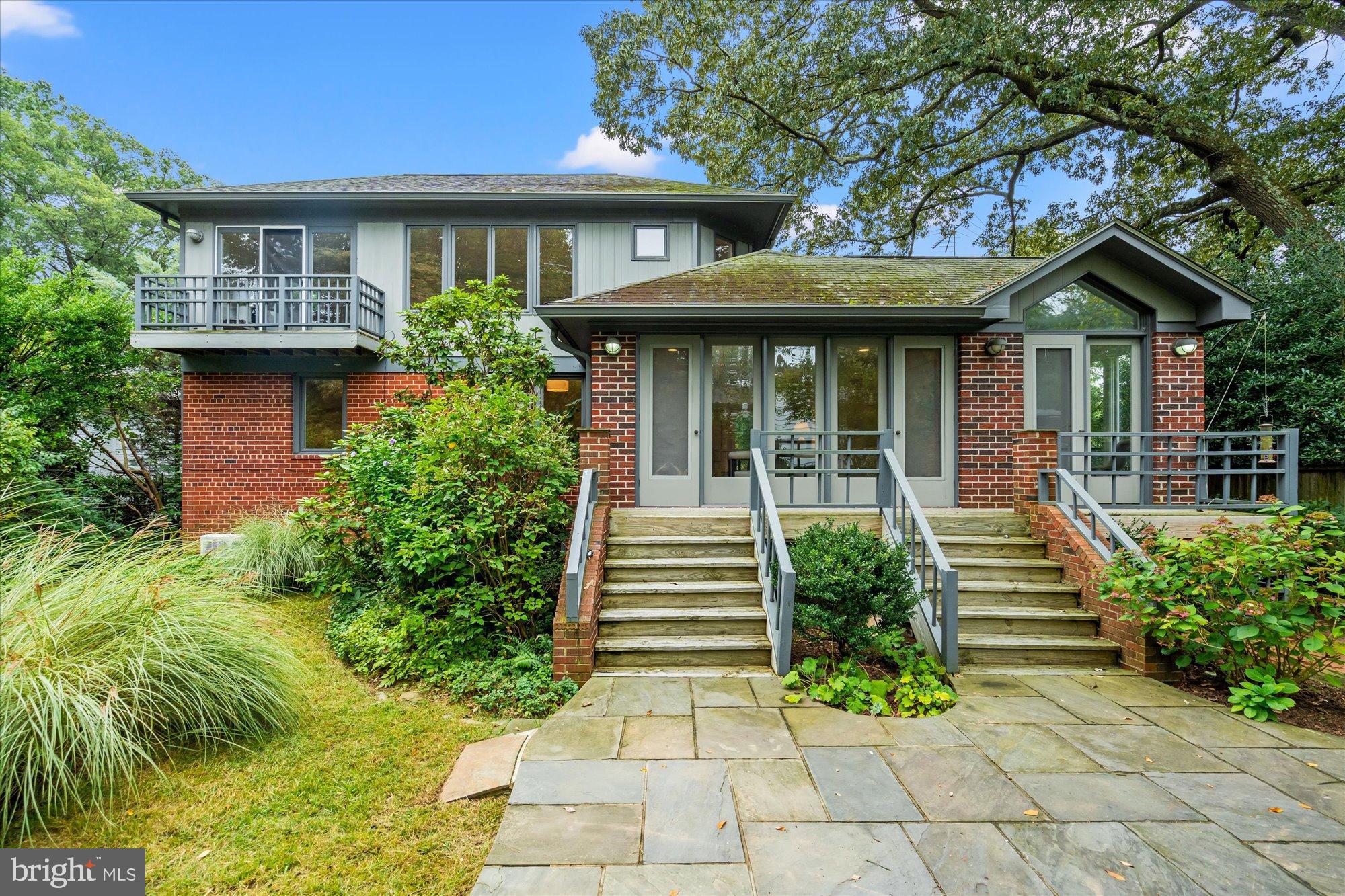 SOMERSET HEIGHTS - Residential