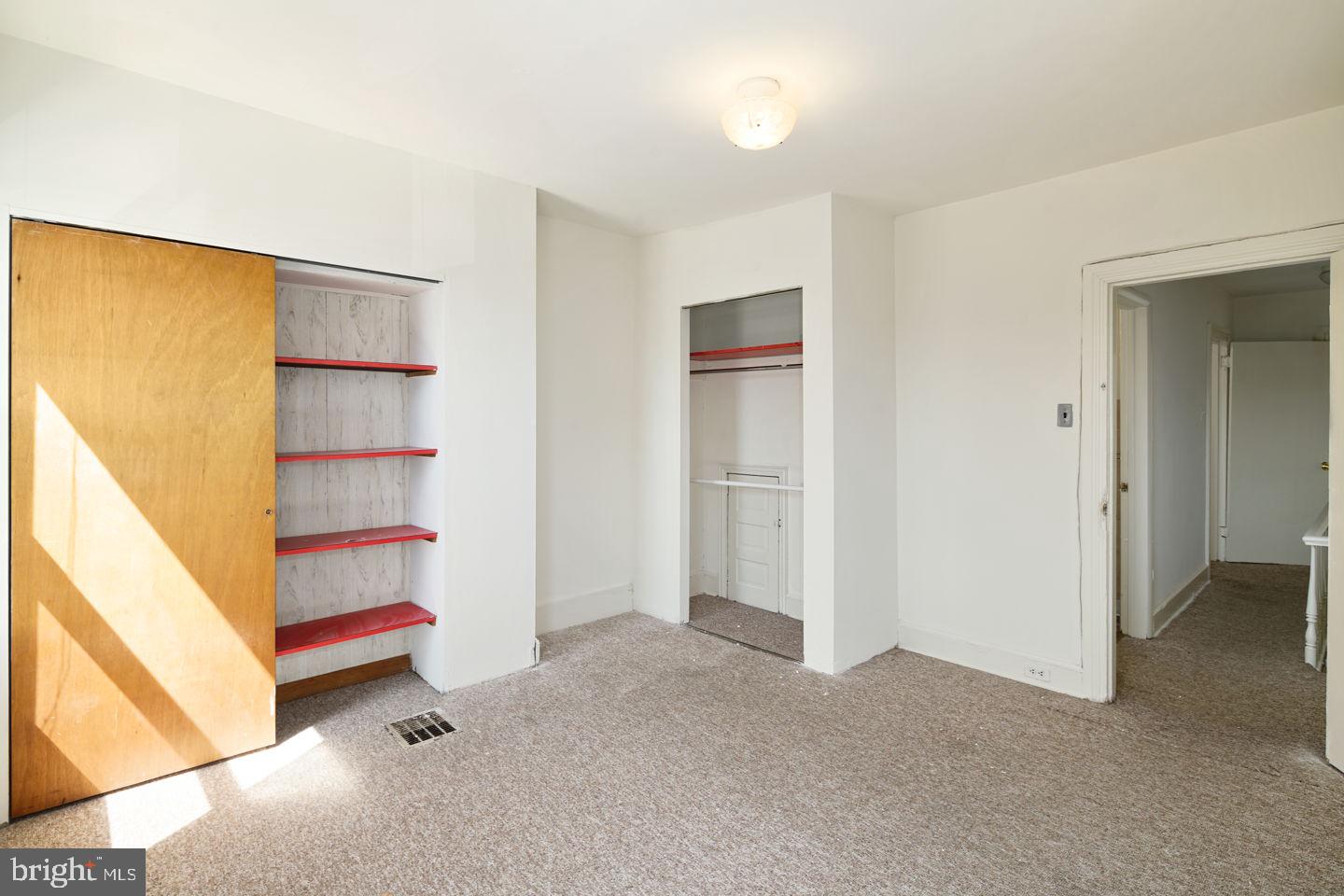 ART MUSEUM AREA - Residential