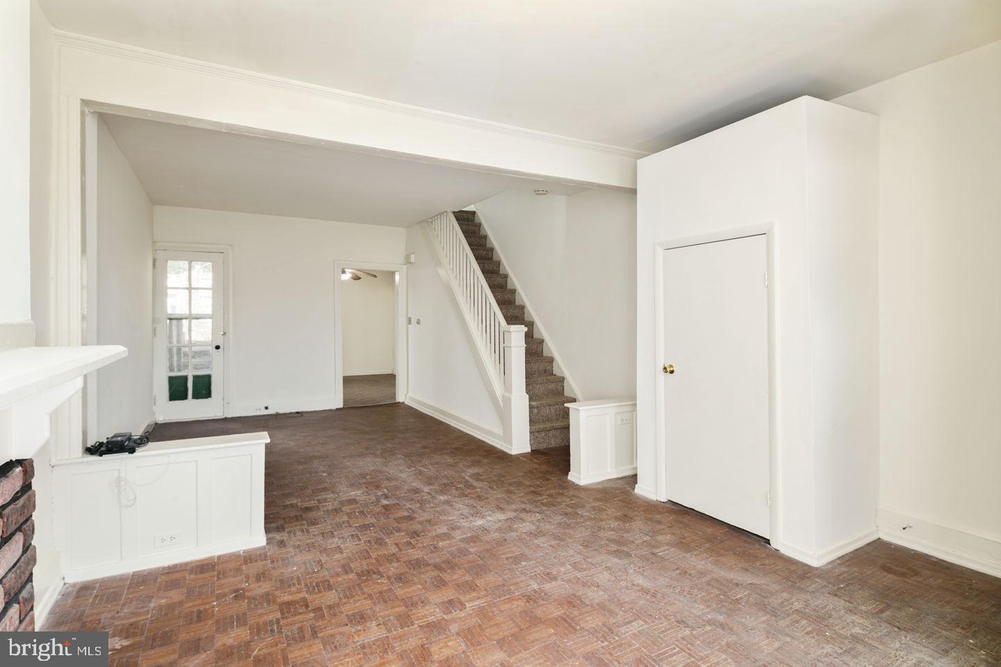 ART MUSEUM AREA - Residential