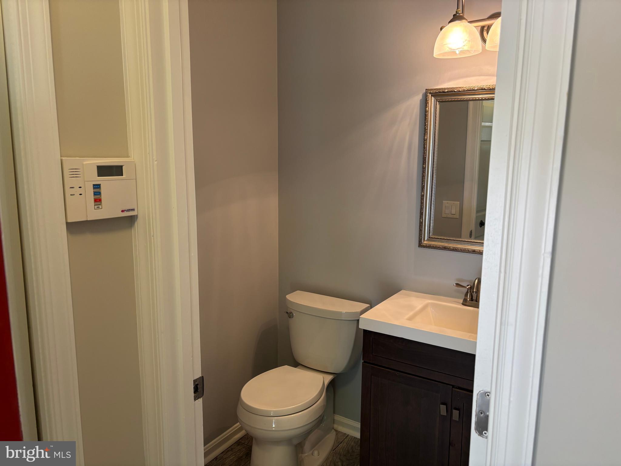 ASHBURN FARM - Residential Lease