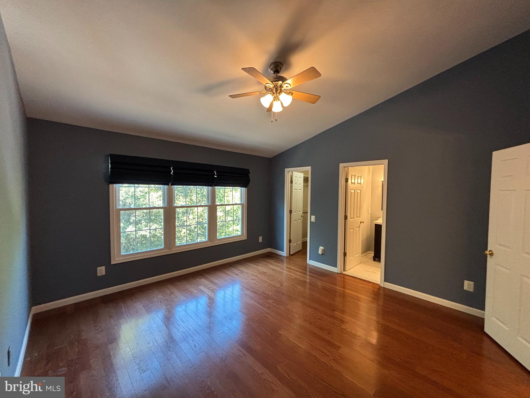 ASHBURN FARM - Residential Lease