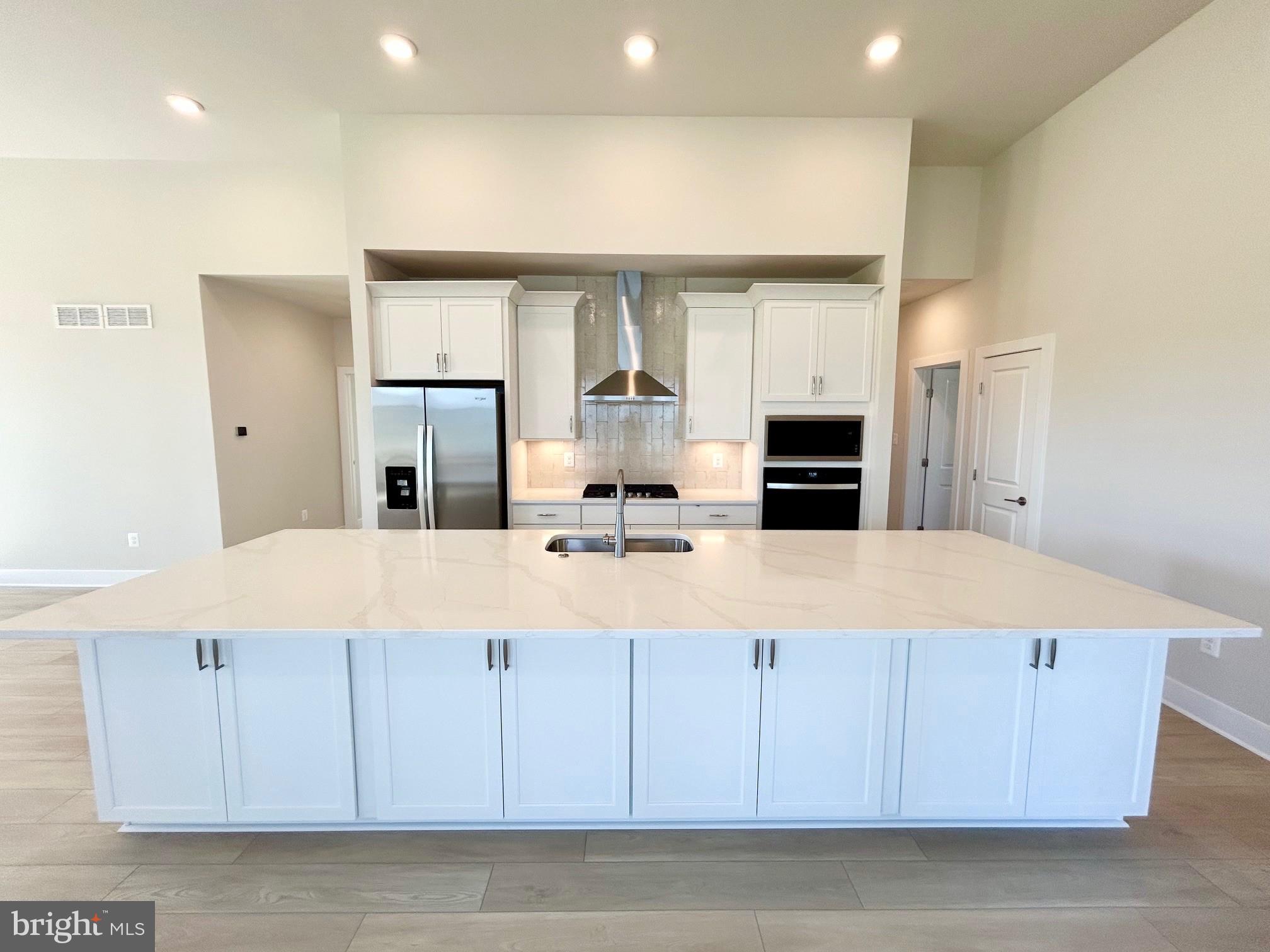 34021 GOLDEN ASPEN DRIVE