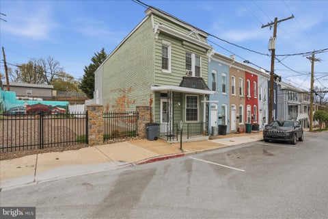 Homes For Sale - 112 N Conococheague Street<br/> WILLIAMSPORT, MD 21795