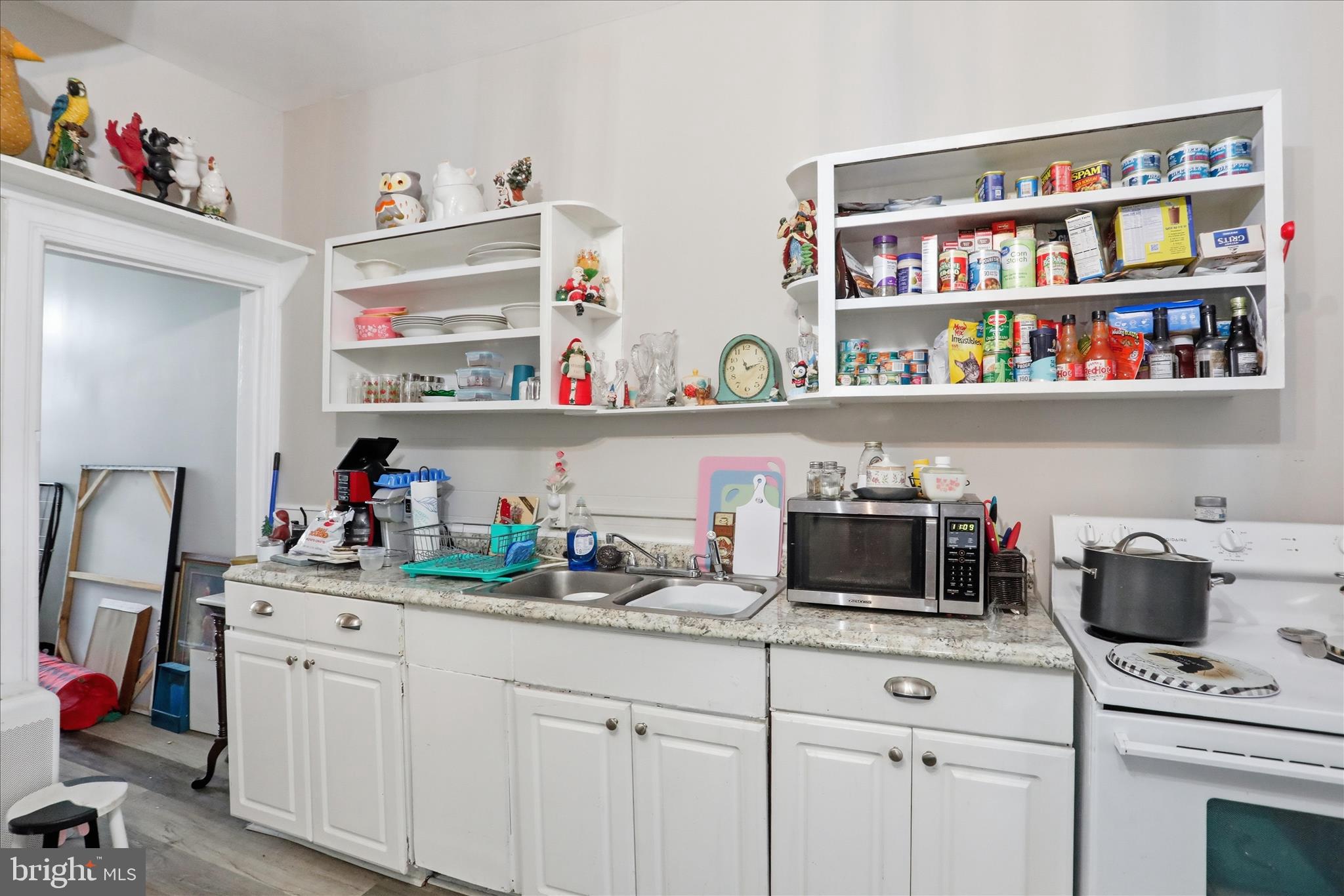 WILLIAMSPORT - Residential