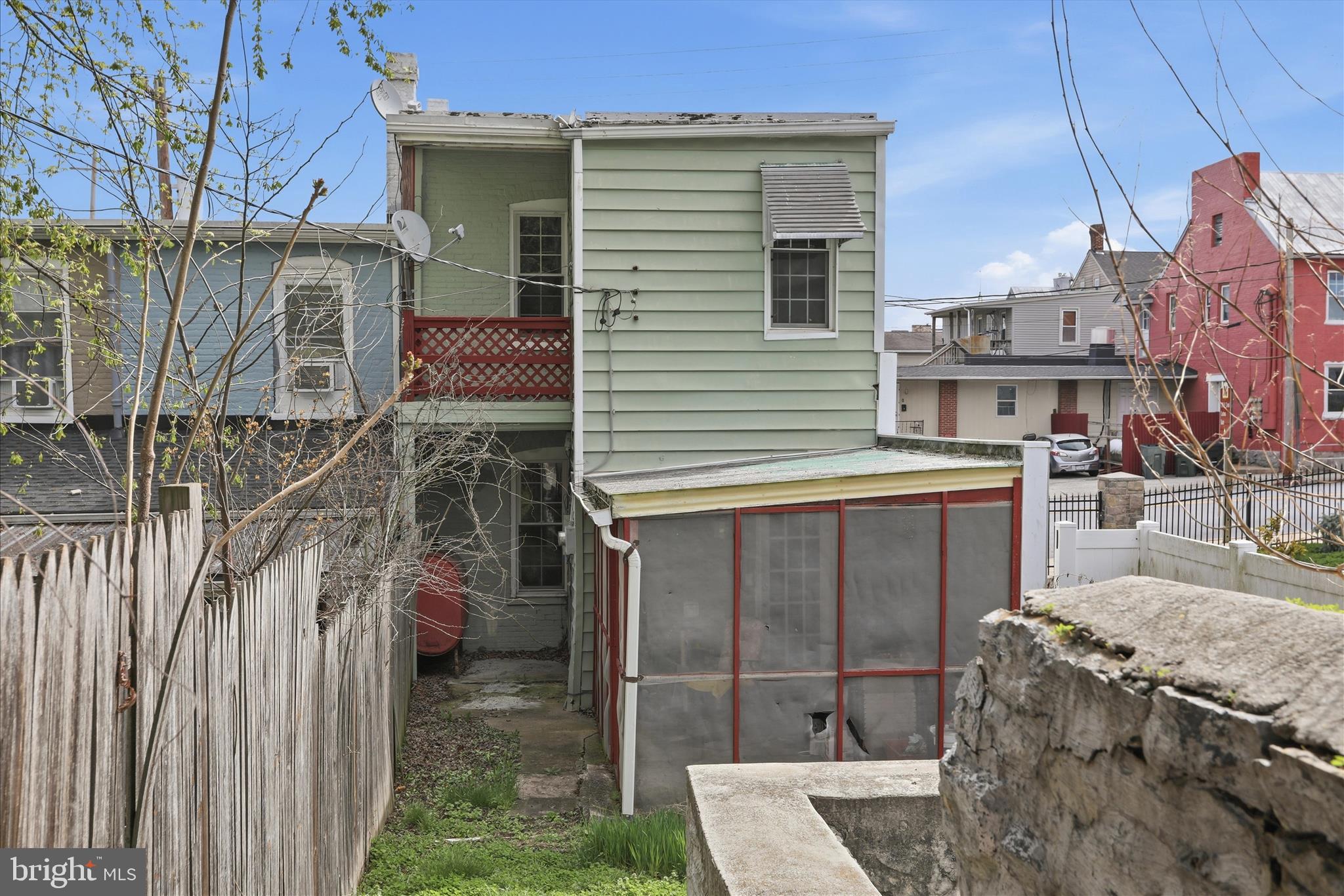 WILLIAMSPORT - Residential