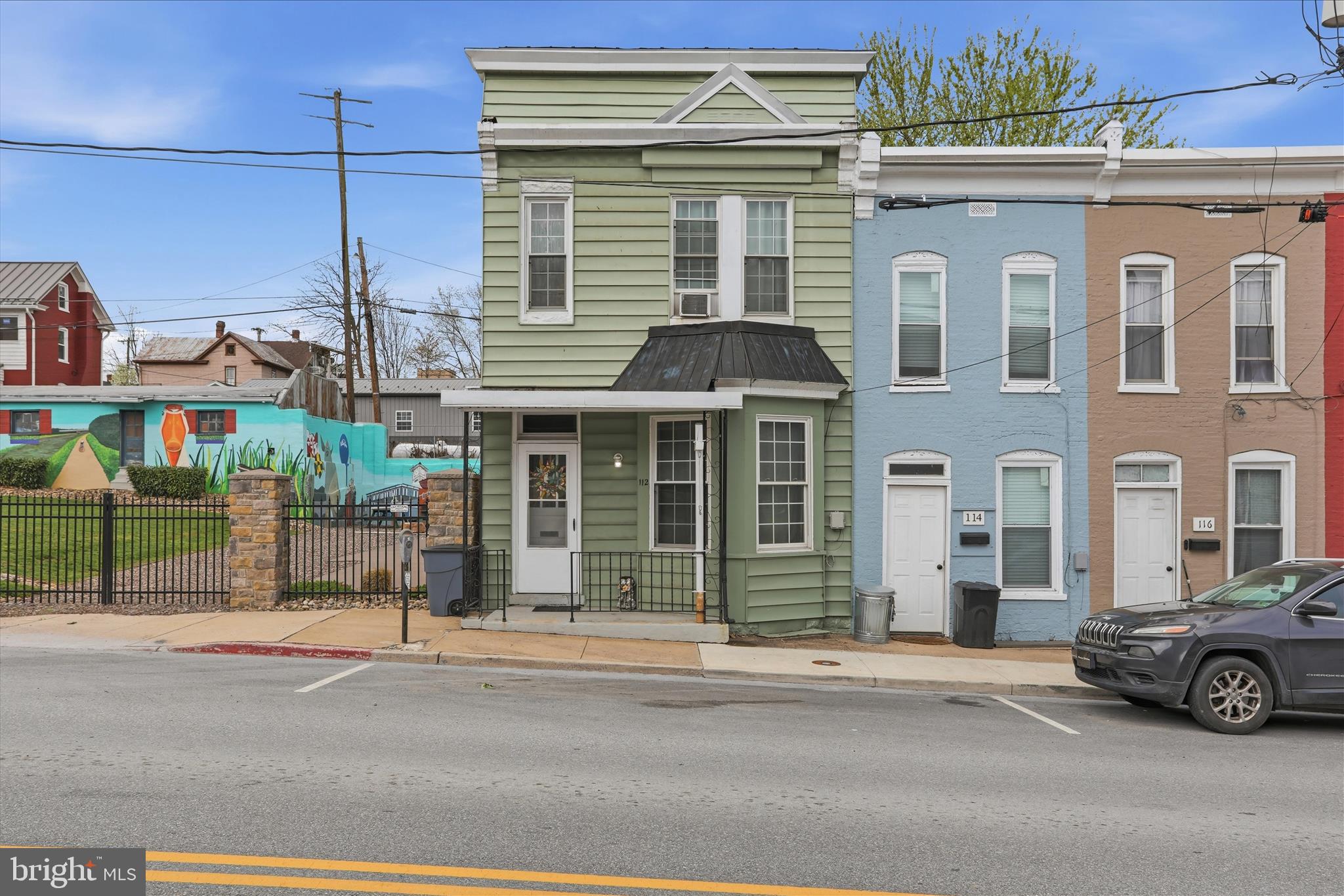 112 N CONOCOCHEAGUE STREET