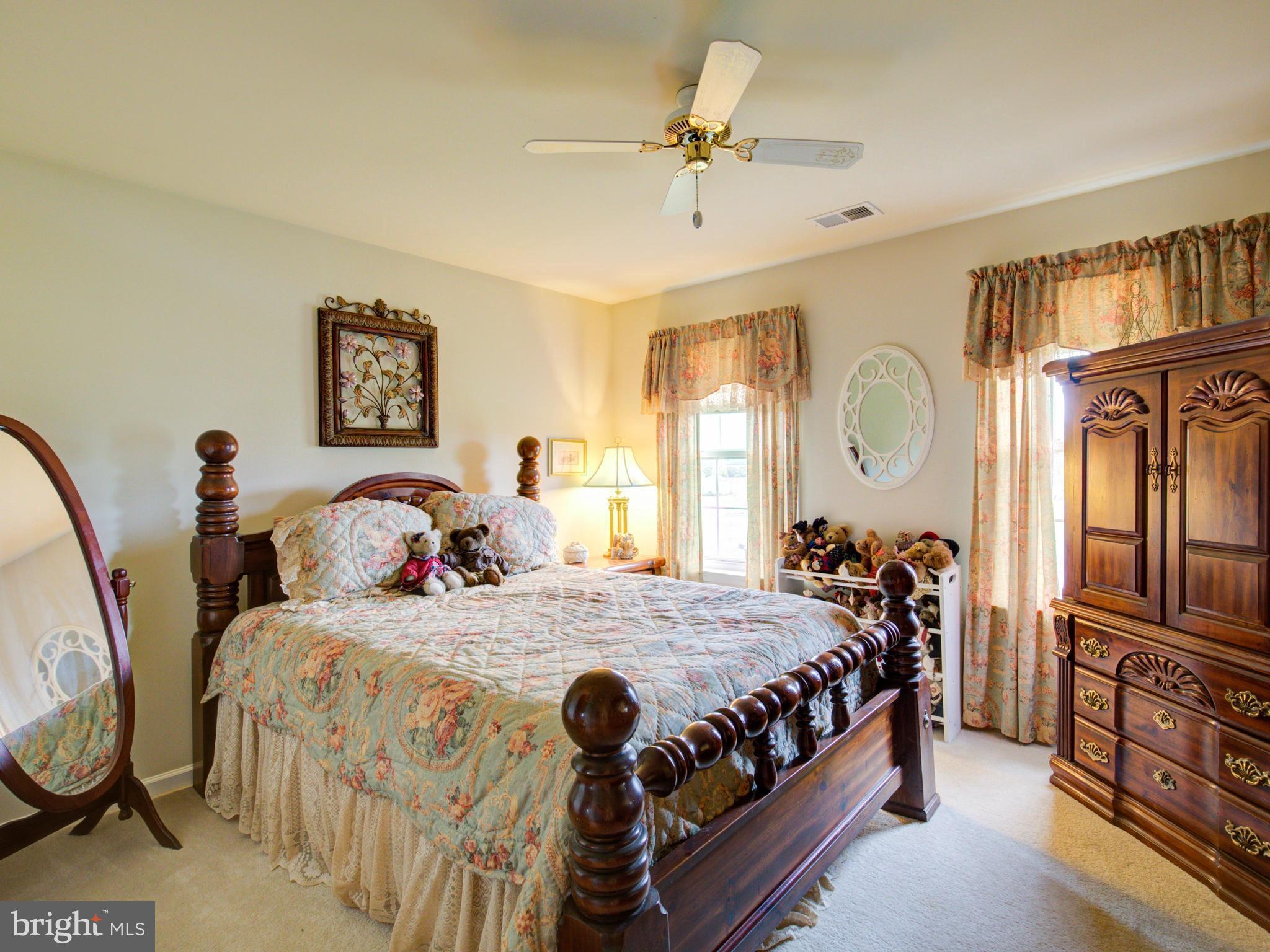 SPRUCE HILL ESTATES - Residential