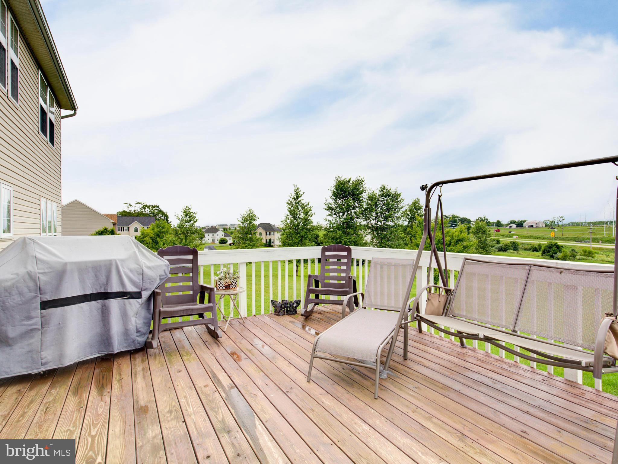 SPRUCE HILL ESTATES - Residential