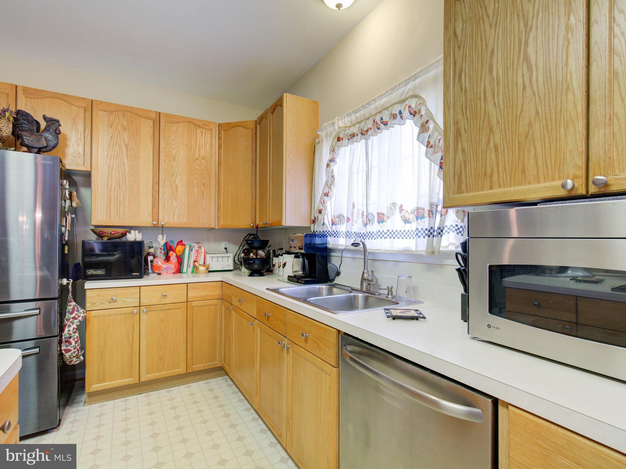 SPRUCE HILL ESTATES - Residential