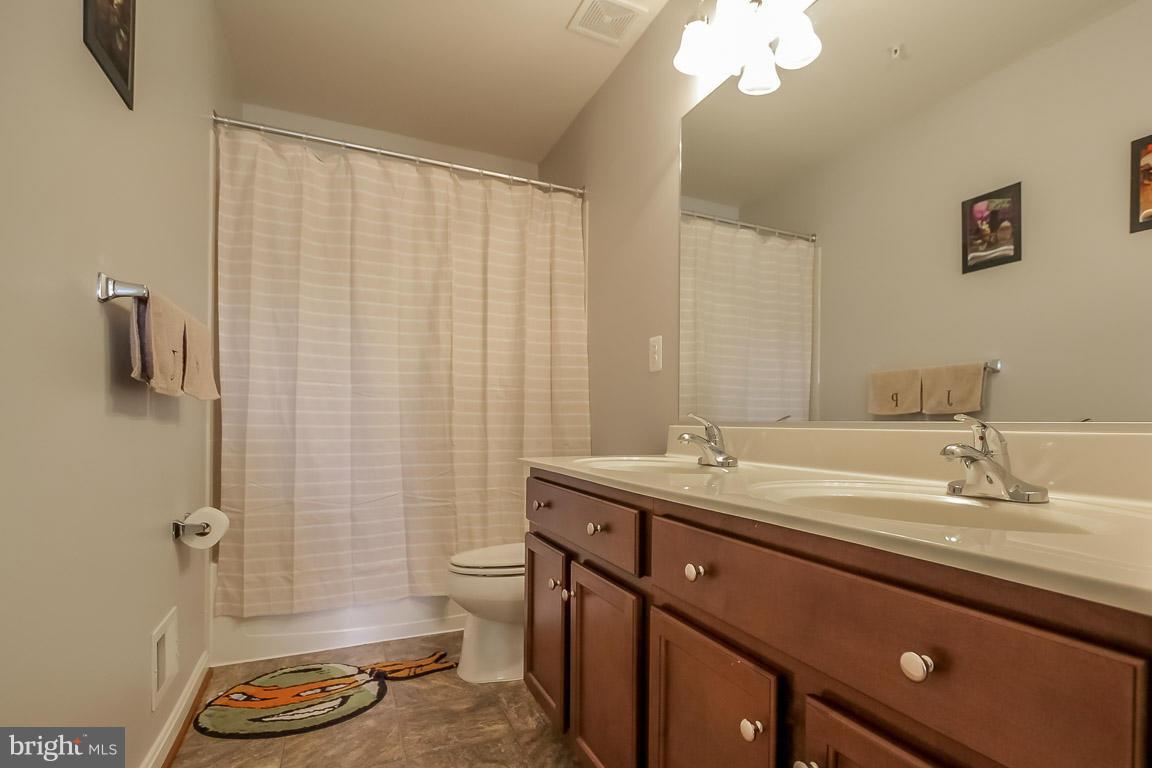 GREENHAVEN RUN - Residential