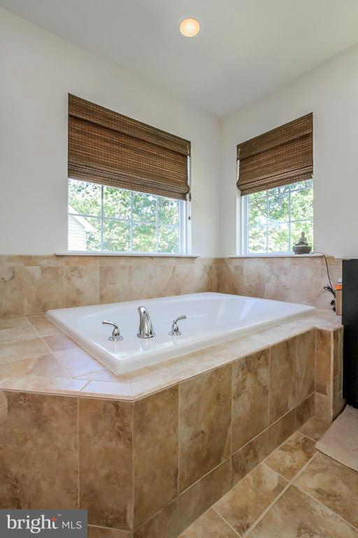 GREENHAVEN RUN - Residential